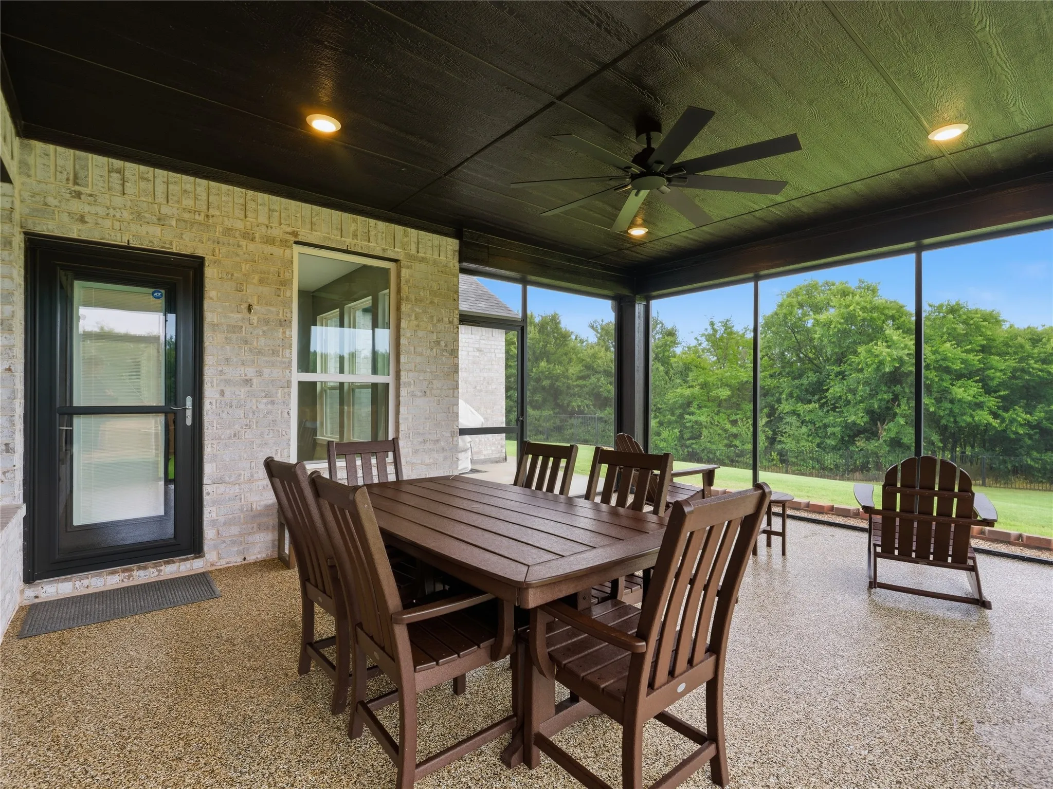 Single Family Residence For Sale in Denton County , 1921 Ordonez Drive, Little Elm, Texas 75068, 3 Bedroom, 4 Bathroom, 3 Garage spaces, 3,509 Sqft, built in 2022, mls#21370656, Real Estate Agent in Little Elm, Homes For Sale in Denton county, Homes For Sale in Little Elm, Realtor in Little Elm Texas, Real Estate Brokerage Independent Realty Texas, Luminita Cordes Realtor