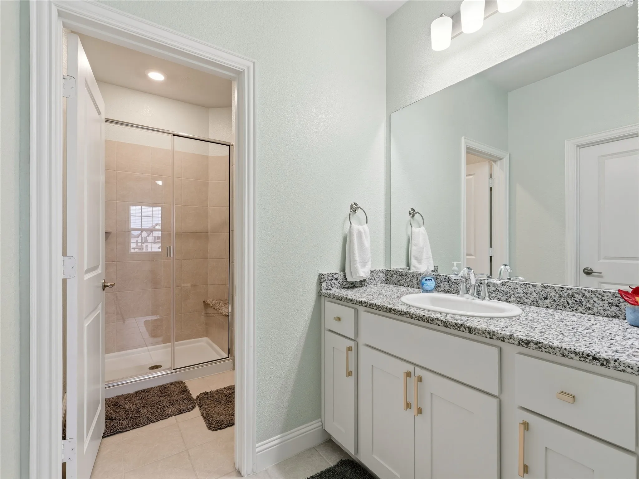 Single Family Residence For Sale in Denton County , 1921 Ordonez Drive, Little Elm, Texas 75068, 3 Bedroom, 4 Bathroom, 3 Garage spaces, 3,509 Sqft, built in 2022, mls#21370656, Real Estate Agent in Little Elm, Homes For Sale in Denton county, Homes For Sale in Little Elm, Realtor in Little Elm Texas, Real Estate Brokerage Independent Realty Texas, Luminita Cordes Realtor