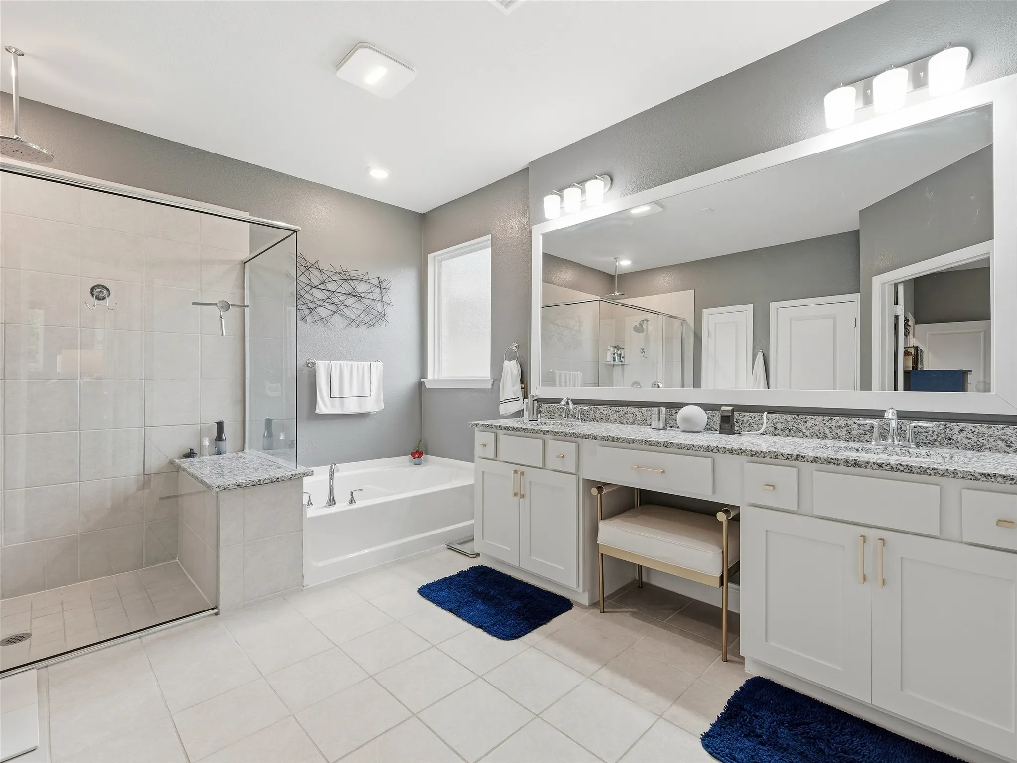 Single Family Residence For Sale in Denton County , 1921 Ordonez Drive, Little Elm, Texas 75068, 3 Bedroom, 4 Bathroom, 3 Garage spaces, 3,509 Sqft, built in 2022, mls#21370656, Real Estate Agent in Little Elm, Homes For Sale in Denton county, Homes For Sale in Little Elm, Realtor in Little Elm Texas, Real Estate Brokerage Independent Realty Texas, Luminita Cordes Realtor