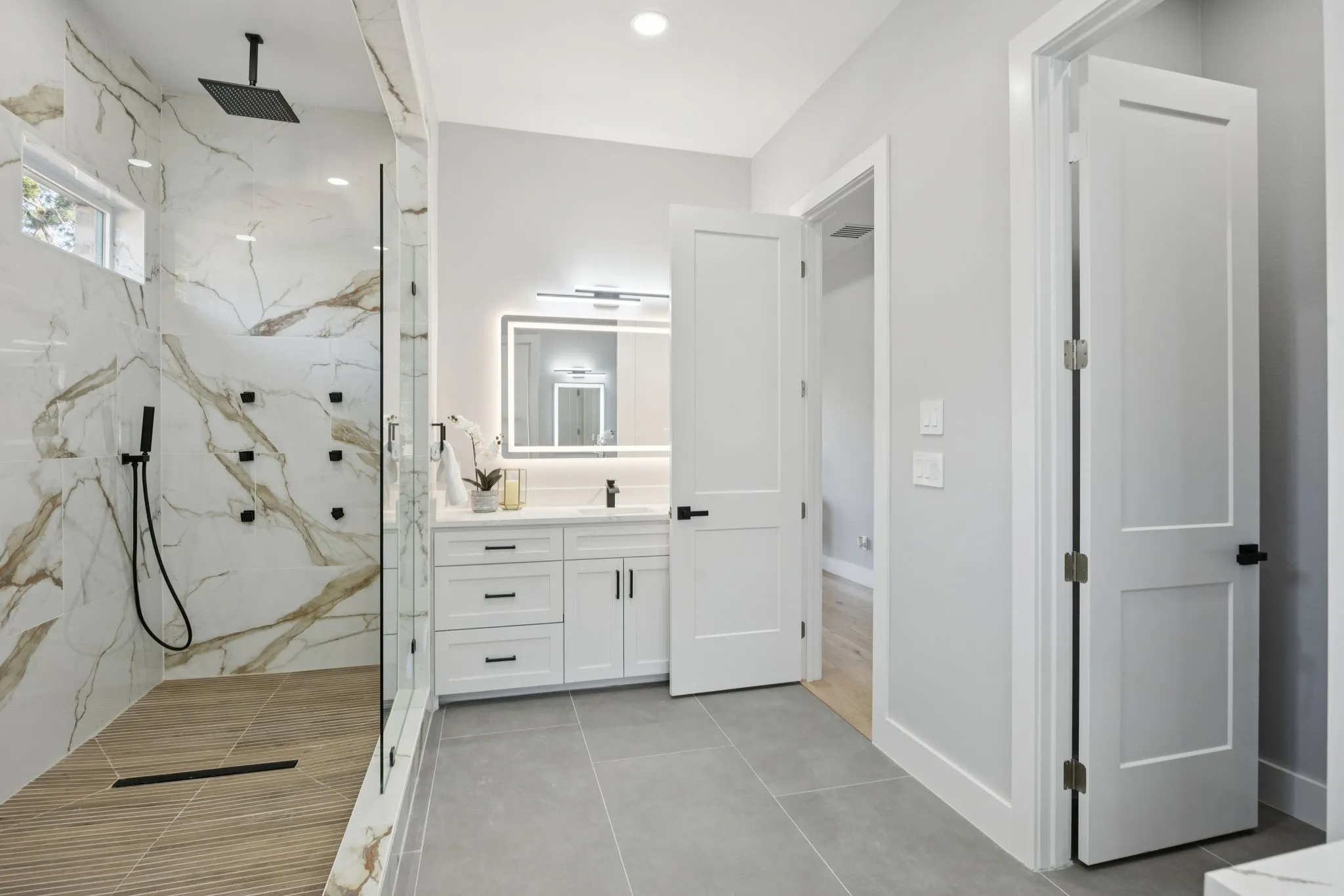 Single Family Residence For Rent in Dallas County , 2415 Valley View Drive, Cedar Hill, Texas 75104, 5 Bedroom, 5 Bathroom, 3 Garage spaces, 4,180 Sqft, built in 2025, mls#21371858, Real Estate Agent in Cedar Hill, Homes For Rent in Dallas county, Homes For Rent in Cedar Hill, Realtor in Cedar Hill Texas, Real Estate Brokerage Independent Realty Texas, Luminita Cordes Realtor
