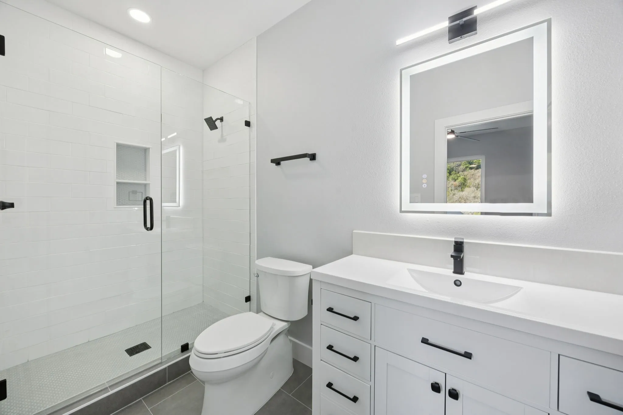 Single Family Residence For Rent in Dallas County , 2415 Valley View Drive, Cedar Hill, Texas 75104, 5 Bedroom, 5 Bathroom, 3 Garage spaces, 4,180 Sqft, built in 2025, mls#21371858, Real Estate Agent in Cedar Hill, Homes For Rent in Dallas county, Homes For Rent in Cedar Hill, Realtor in Cedar Hill Texas, Real Estate Brokerage Independent Realty Texas, Luminita Cordes Realtor
