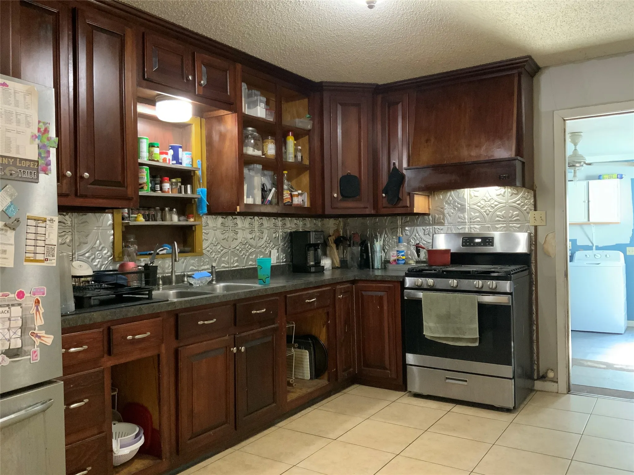Single Family Residence For Sale in Comanche County , 110 N Ervin Street, Comanche, Texas 76442, 4 Bedroom, 2 Bathroom, Garage spaces, 2,100 Sqft, built in 1970, mls#21372469, Real Estate Agent in Comanche, Homes For Sale in Comanche county, Homes For Sale in Comanche, Realtor in Comanche Texas, Real Estate Brokerage Independent Realty Texas, Luminita Cordes Realtor