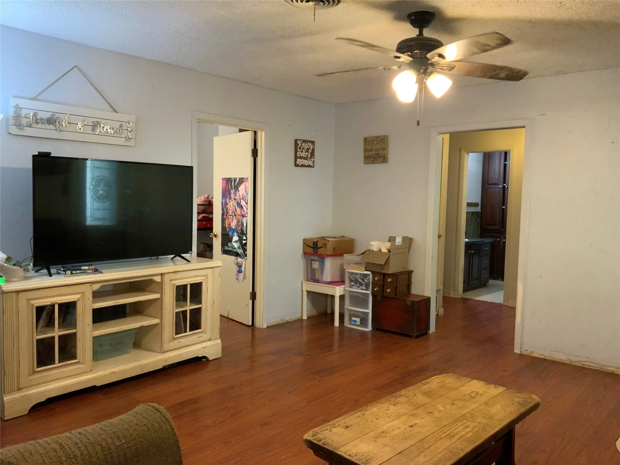 Single Family Residence For Sale in Comanche County , 110 N Ervin Street, Comanche, Texas 76442, 4 Bedroom, 2 Bathroom, Garage spaces, 2,100 Sqft, built in 1970, mls#21372469, Real Estate Agent in Comanche, Homes For Sale in Comanche county, Homes For Sale in Comanche, Realtor in Comanche Texas, Real Estate Brokerage Independent Realty Texas, Luminita Cordes Realtor