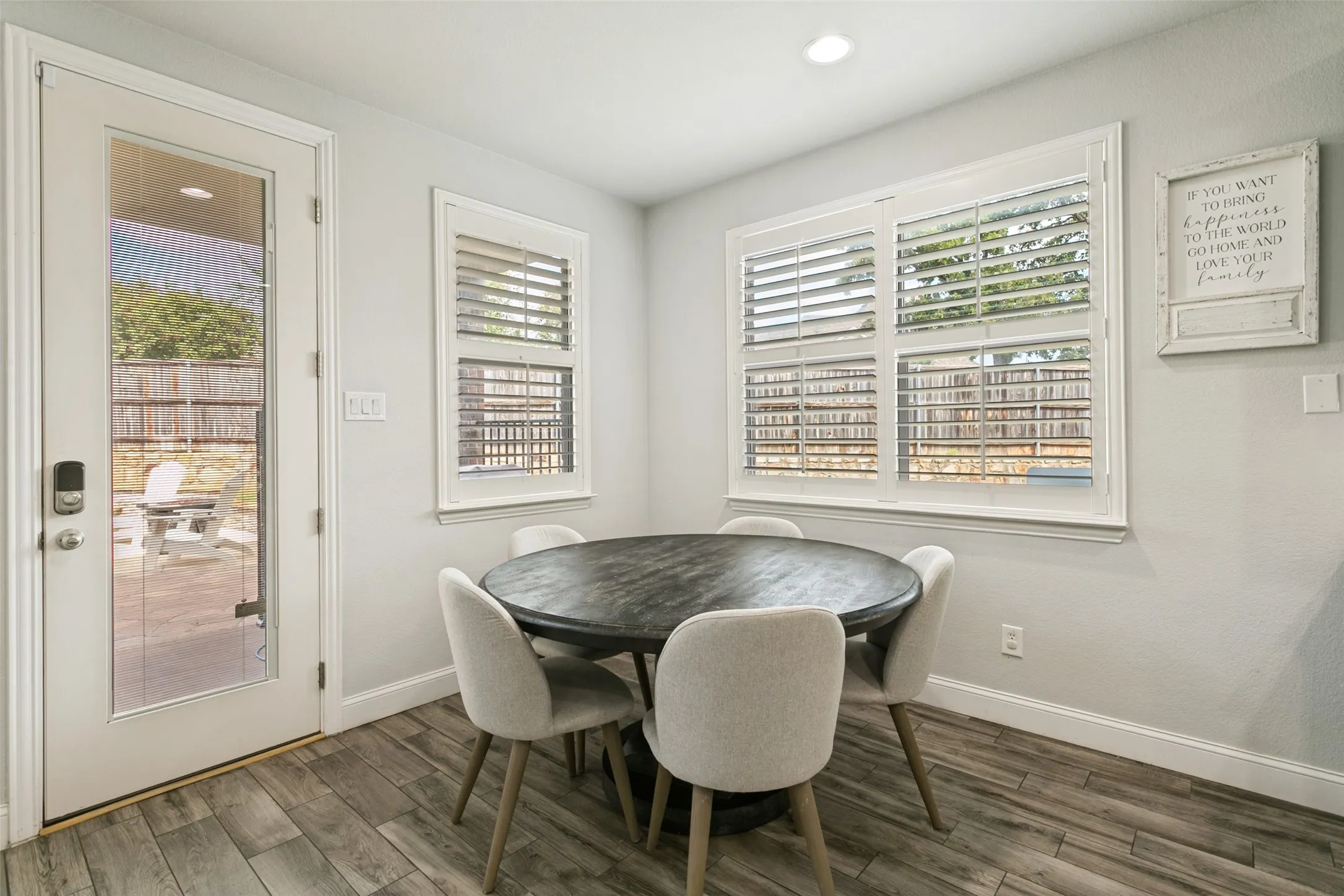 Single Family Residence For Rent in Tarrant County , 6356 Brynwyck Lane, North Richland Hills, Texas 76182, 4 Bedroom, 4 Bathroom, 2 Garage spaces, 3,133 Sqft, built in 2012, mls#21371720, Real Estate Agent in North Richland Hills, Homes For Rent in Tarrant county, Homes For Rent in North Richland Hills, Realtor in North Richland Hills Texas, Real Estate Brokerage Independent Realty Texas, Luminita Cordes Realtor
