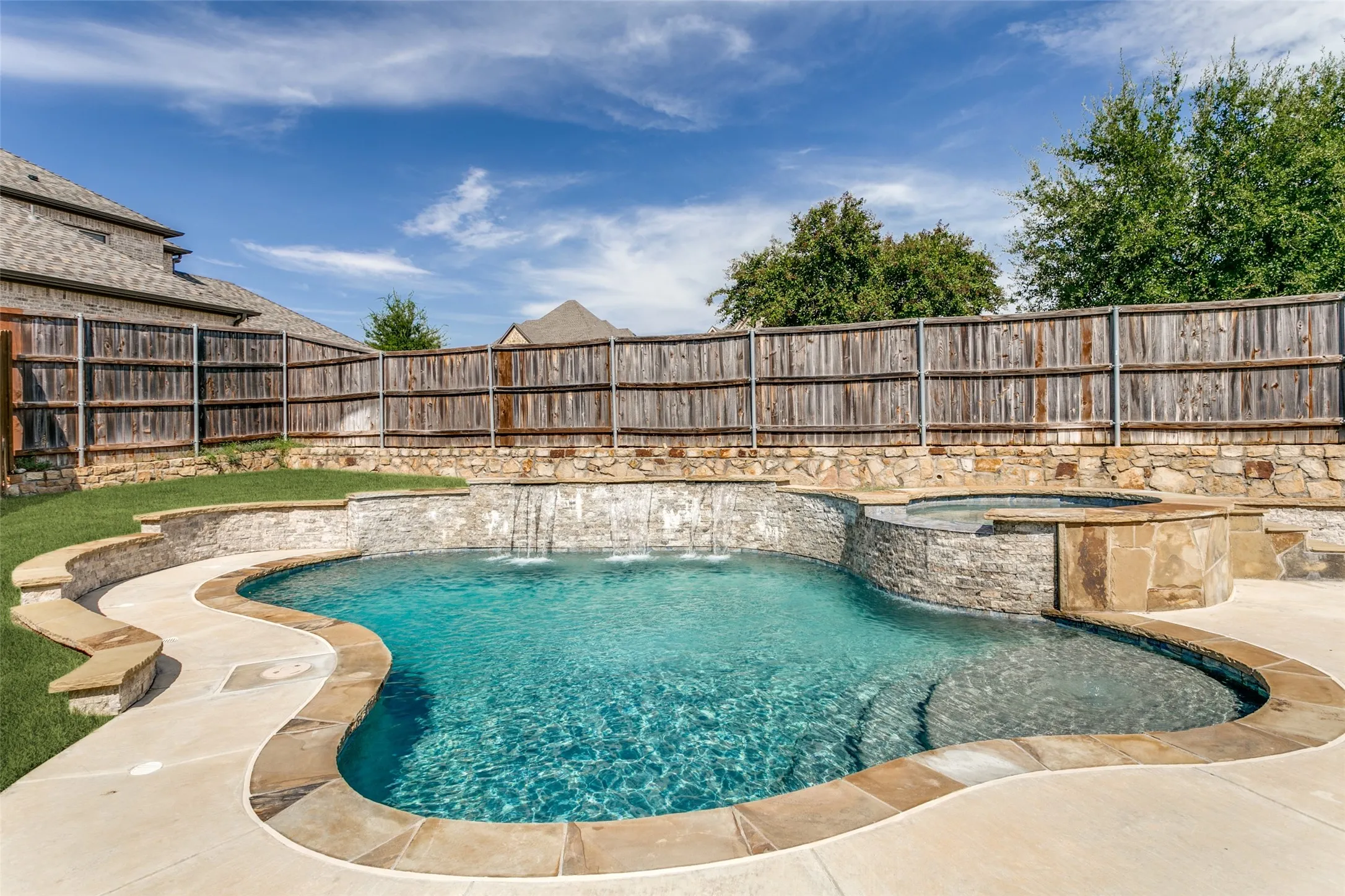 Single Family Residence For Rent in Tarrant County , 6356 Brynwyck Lane, North Richland Hills, Texas 76182, 4 Bedroom, 4 Bathroom, 2 Garage spaces, 3,133 Sqft, built in 2012, mls#21371720, Real Estate Agent in North Richland Hills, Homes For Rent in Tarrant county, Homes For Rent in North Richland Hills, Realtor in North Richland Hills Texas, Real Estate Brokerage Independent Realty Texas, Luminita Cordes Realtor