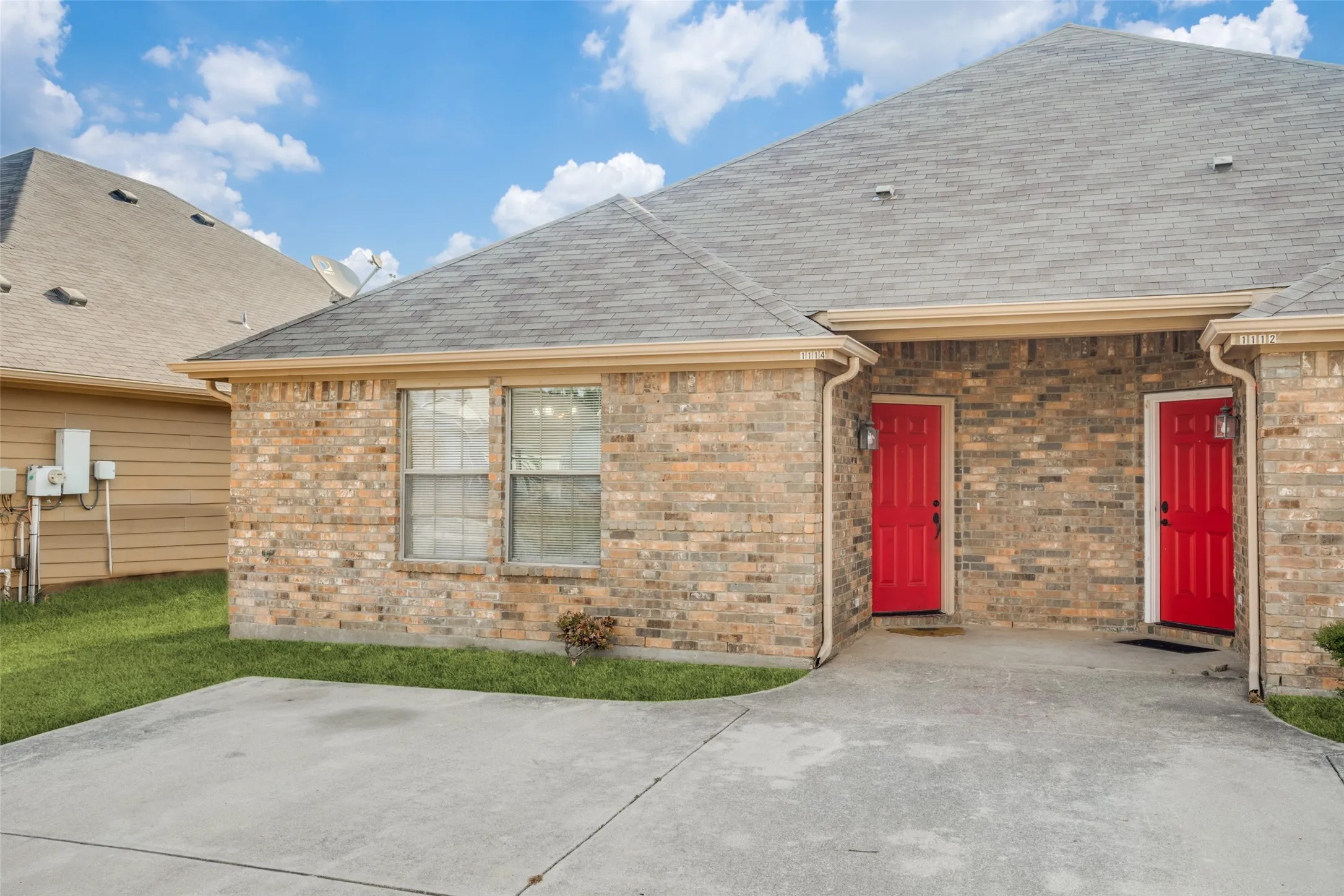 Single Family Residence For Rent in Denton County , 1114 Mulkey Lane, Denton, Texas 76209, 3 Bedroom, 2 Bathroom, Garage spaces, 1,265 Sqft, built in 2006, mls#21368664, Real Estate Agent in Denton, Homes For Rent in Denton county, Homes For Rent in Denton, Realtor in Denton Texas, Real Estate Brokerage Independent Realty Texas, Luminita Cordes Realtor