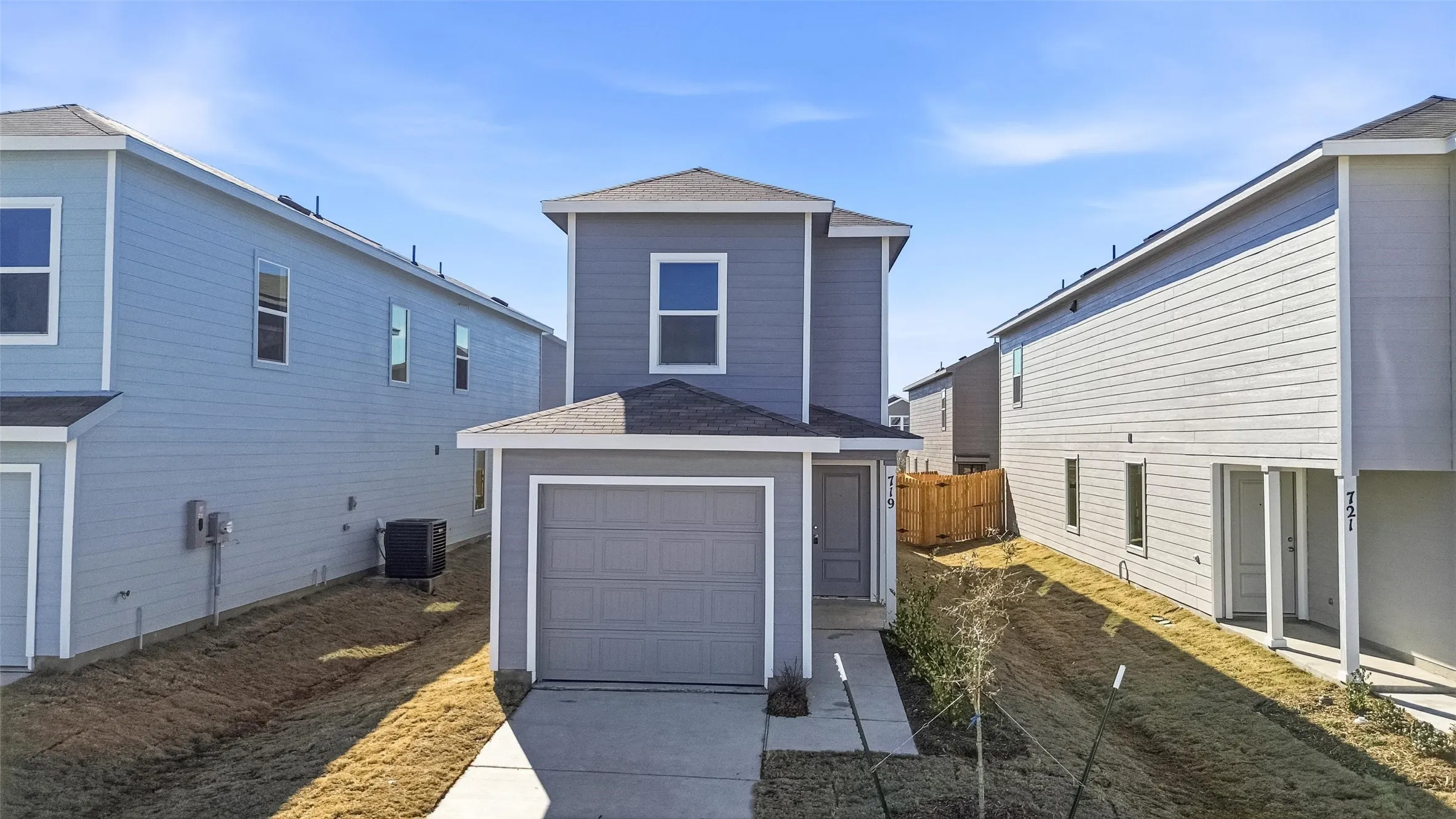 Single Family Residence For Rent in Collin County , 719 Wagtail Drive, Princeton, Texas 75407, 3 Bedroom, 3 Bathroom, 1 Garage spaces, 1,360 Sqft, built in 2026, mls#21372548, Real Estate Agent in Princeton, Homes For Rent in Collin county, Homes For Rent in Princeton, Realtor in Princeton Texas, Real Estate Brokerage Independent Realty Texas, Luminita Cordes Realtor