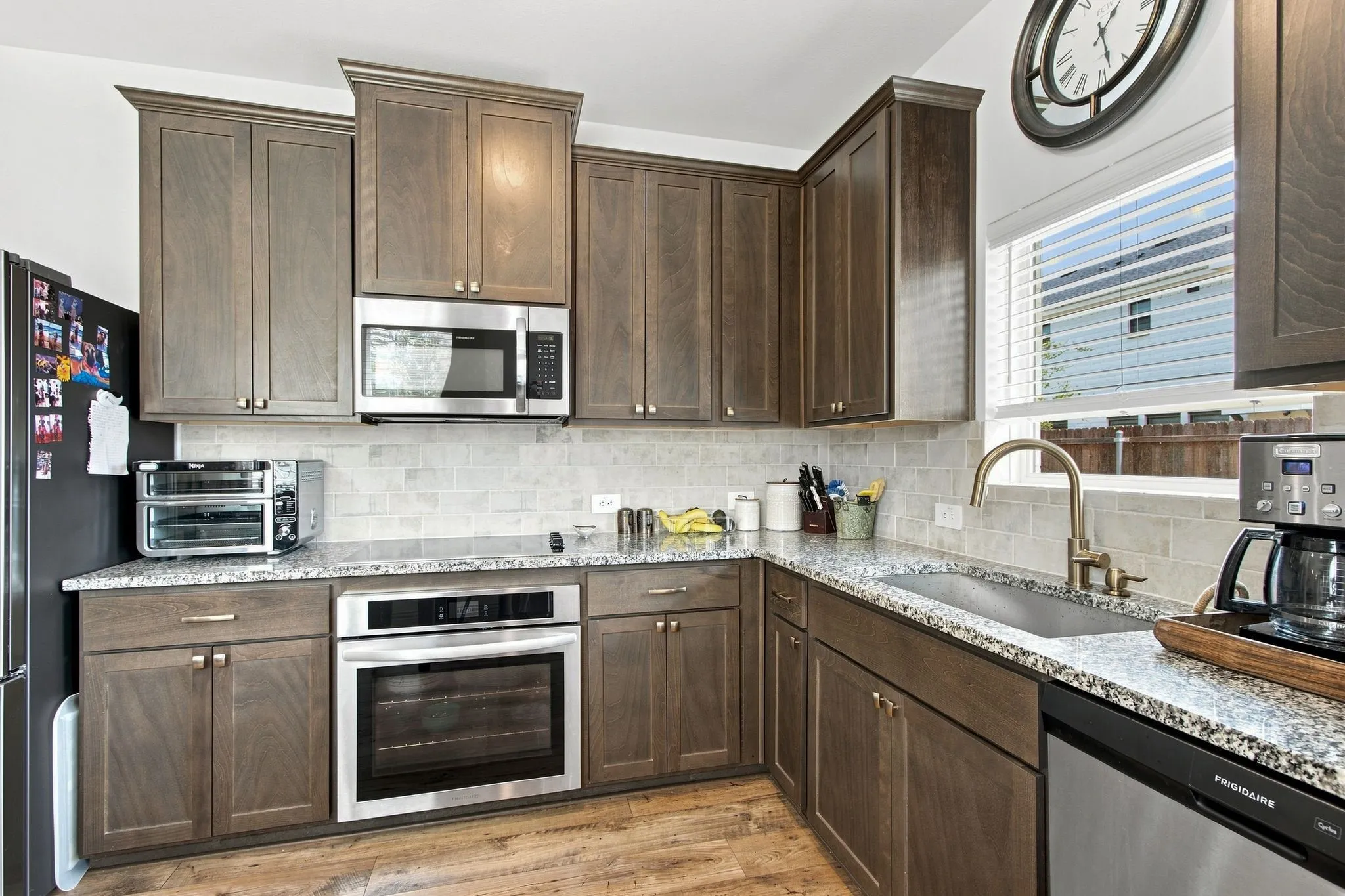 Single Family Residence For Sale in Denton County , 1206 Goliad Drive, Lewisville, Texas 75077, 4 Bedroom, 3 Bathroom, 2 Garage spaces, 2,347 Sqft, built in 2022, mls#21372350, Real Estate Agent in Lewisville, Homes For Sale in Denton county, Homes For Sale in Lewisville, Realtor in Lewisville Texas, Real Estate Brokerage Independent Realty Texas, Luminita Cordes Realtor