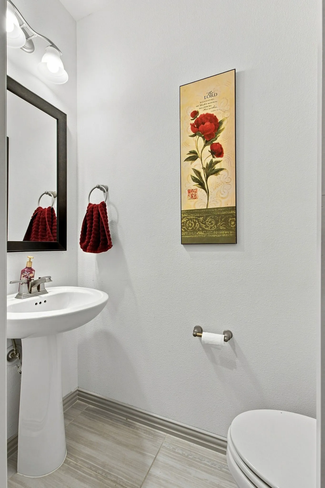 1st Floor 1/2 Bath