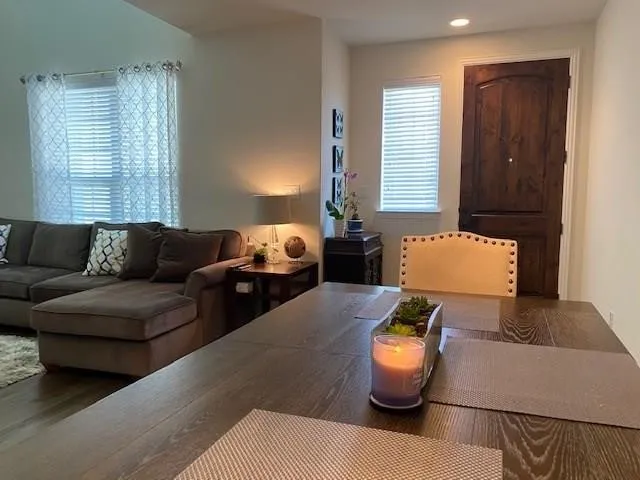 Townhouse For Rent in Collin County , 7413 Chief Spotted Tail Drive, Mc Kinney, Texas 75070, 2 Bedroom, 3 Bathroom, 2 Garage spaces, 1,541 Sqft, built in 2016, mls#21350744, Real Estate Agent in Mc Kinney, Homes For Rent in Collin county, Homes For Rent in Mc Kinney, Realtor in Mc Kinney Texas, Real Estate Brokerage Independent Realty Texas, Luminita Cordes Realtor