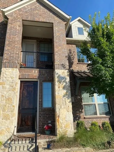 Townhouse For Rent in Collin County , 7413 Chief Spotted Tail Drive, Mc Kinney, Texas 75070, 2 Bedroom, 3 Bathroom, 2 Garage spaces, 1,541 Sqft, built in 2016, mls#21350744, Real Estate Agent in Mc Kinney, Homes For Rent in Collin county, Homes For Rent in Mc Kinney, Realtor in Mc Kinney Texas, Real Estate Brokerage Independent Realty Texas, Luminita Cordes Realtor