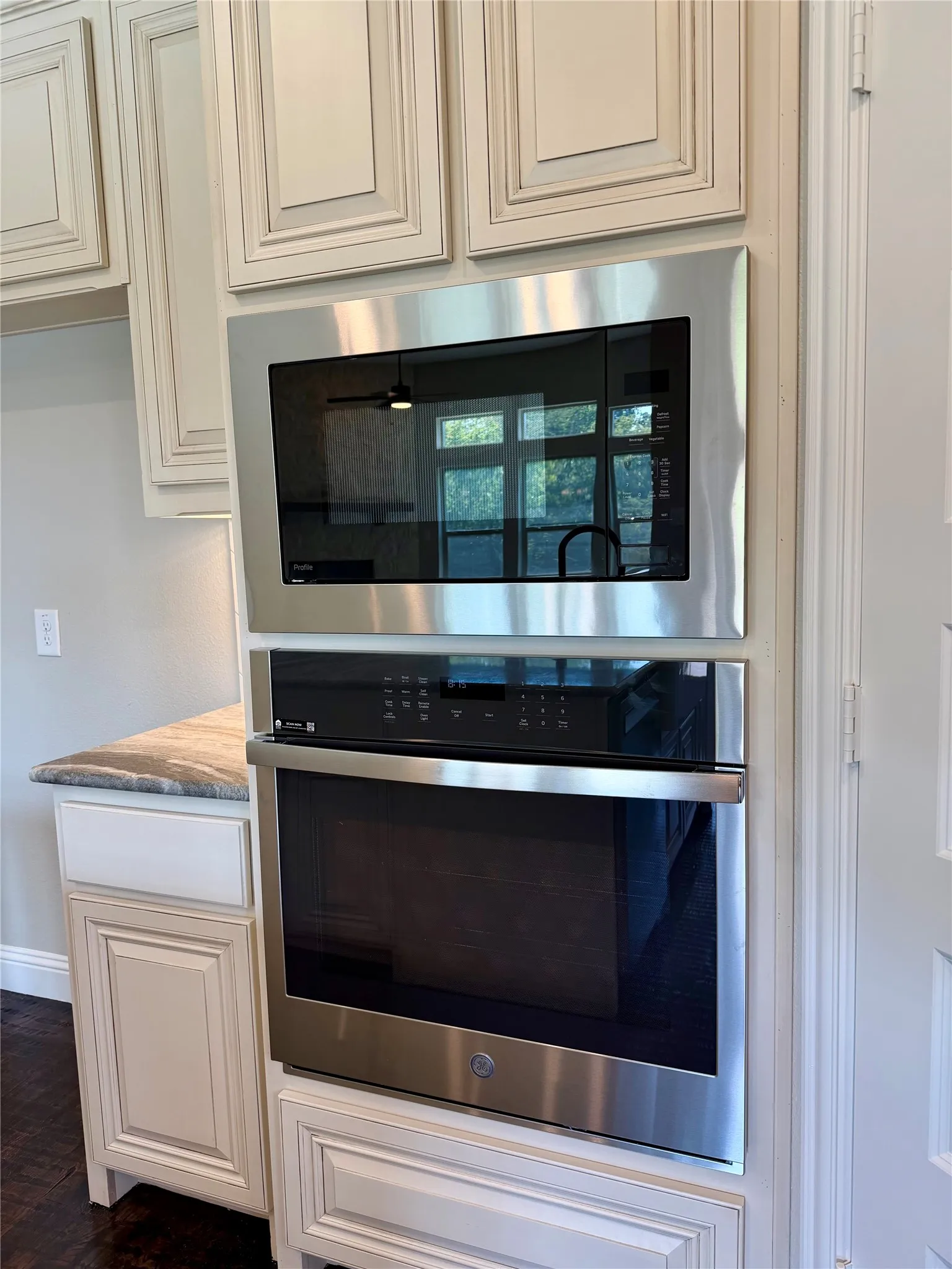 Built-in GE Stainless oven and microwave