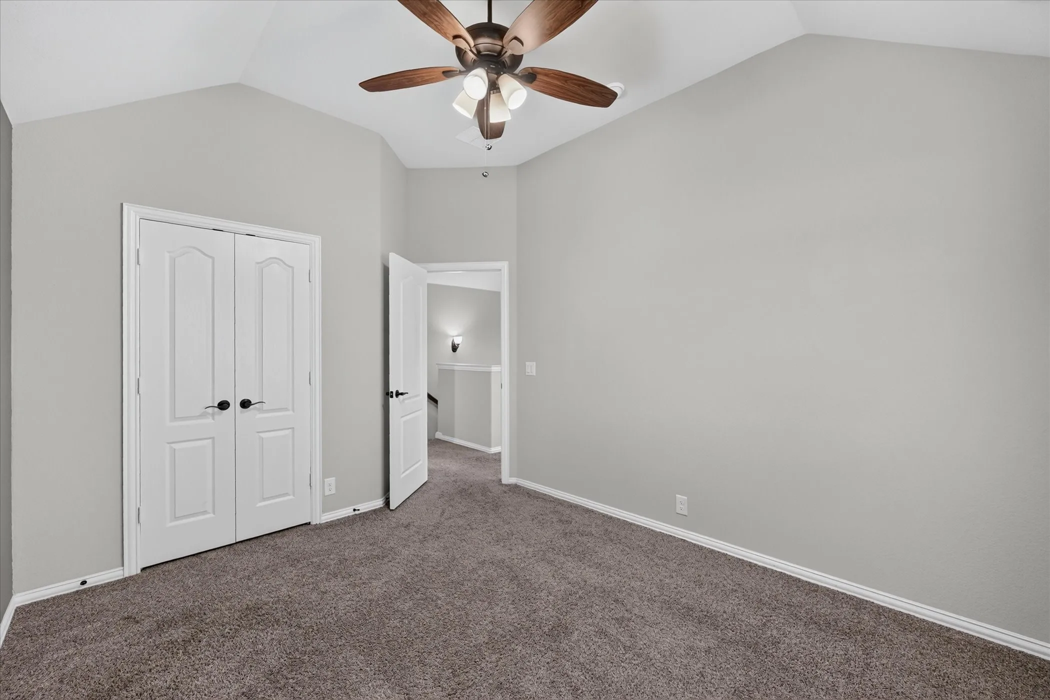 Single Family Residence For Sale in Dallas County , 1941 Silverleaf Drive, Glenn Heights, Texas 75154, 4 Bedroom, 3 Bathroom, 2 Garage spaces, 2,462 Sqft, built in 2021, mls#21372562, Real Estate Agent in Glenn Heights, Homes For Sale in Dallas county, Homes For Sale in Glenn Heights, Realtor in Glenn Heights Texas, Real Estate Brokerage Independent Realty Texas, Luminita Cordes Realtor