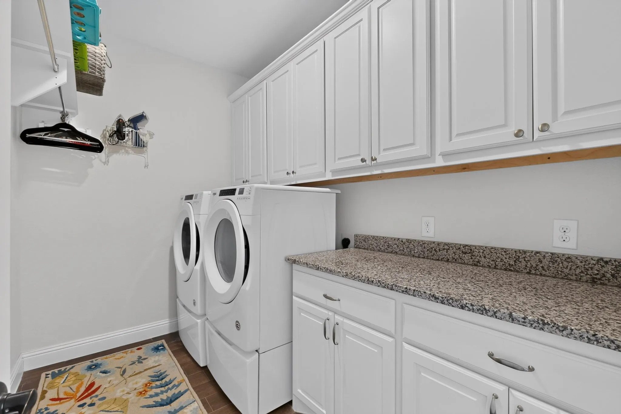 Single Family Residence For Sale in Rockwall County , 4102 Blythe Street, Rockwall, Texas 75032, 3 Bedroom, 3 Bathroom, 2 Garage spaces, 2,397 Sqft, built in 2019, mls#21372520, Real Estate Agent in Rockwall, Homes For Sale in Rockwall county, Homes For Sale in Rockwall, Realtor in Rockwall Texas, Real Estate Brokerage Independent Realty Texas, Luminita Cordes Realtor
