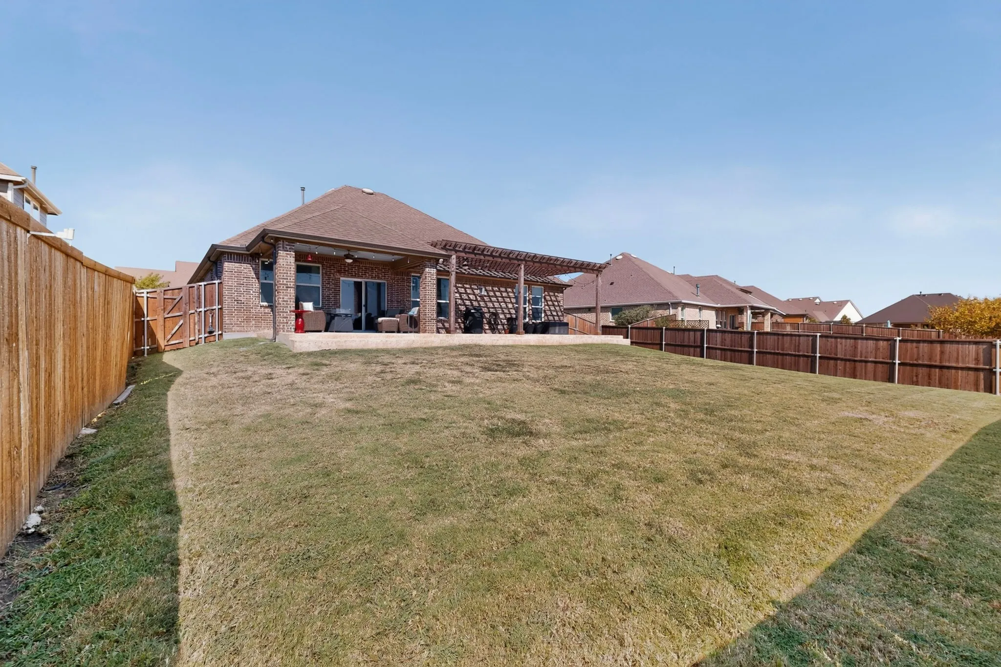 Single Family Residence For Sale in Rockwall County , 4102 Blythe Street, Rockwall, Texas 75032, 3 Bedroom, 3 Bathroom, 2 Garage spaces, 2,397 Sqft, built in 2019, mls#21372520, Real Estate Agent in Rockwall, Homes For Sale in Rockwall county, Homes For Sale in Rockwall, Realtor in Rockwall Texas, Real Estate Brokerage Independent Realty Texas, Luminita Cordes Realtor