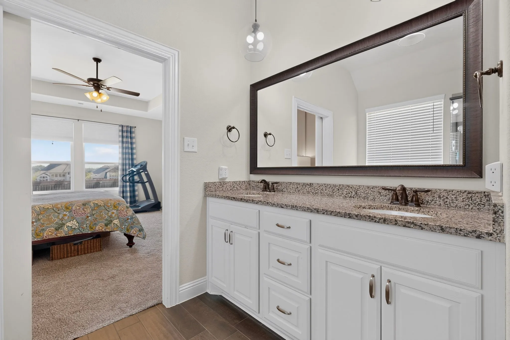 Single Family Residence For Sale in Rockwall County , 4102 Blythe Street, Rockwall, Texas 75032, 3 Bedroom, 3 Bathroom, 2 Garage spaces, 2,397 Sqft, built in 2019, mls#21372520, Real Estate Agent in Rockwall, Homes For Sale in Rockwall county, Homes For Sale in Rockwall, Realtor in Rockwall Texas, Real Estate Brokerage Independent Realty Texas, Luminita Cordes Realtor