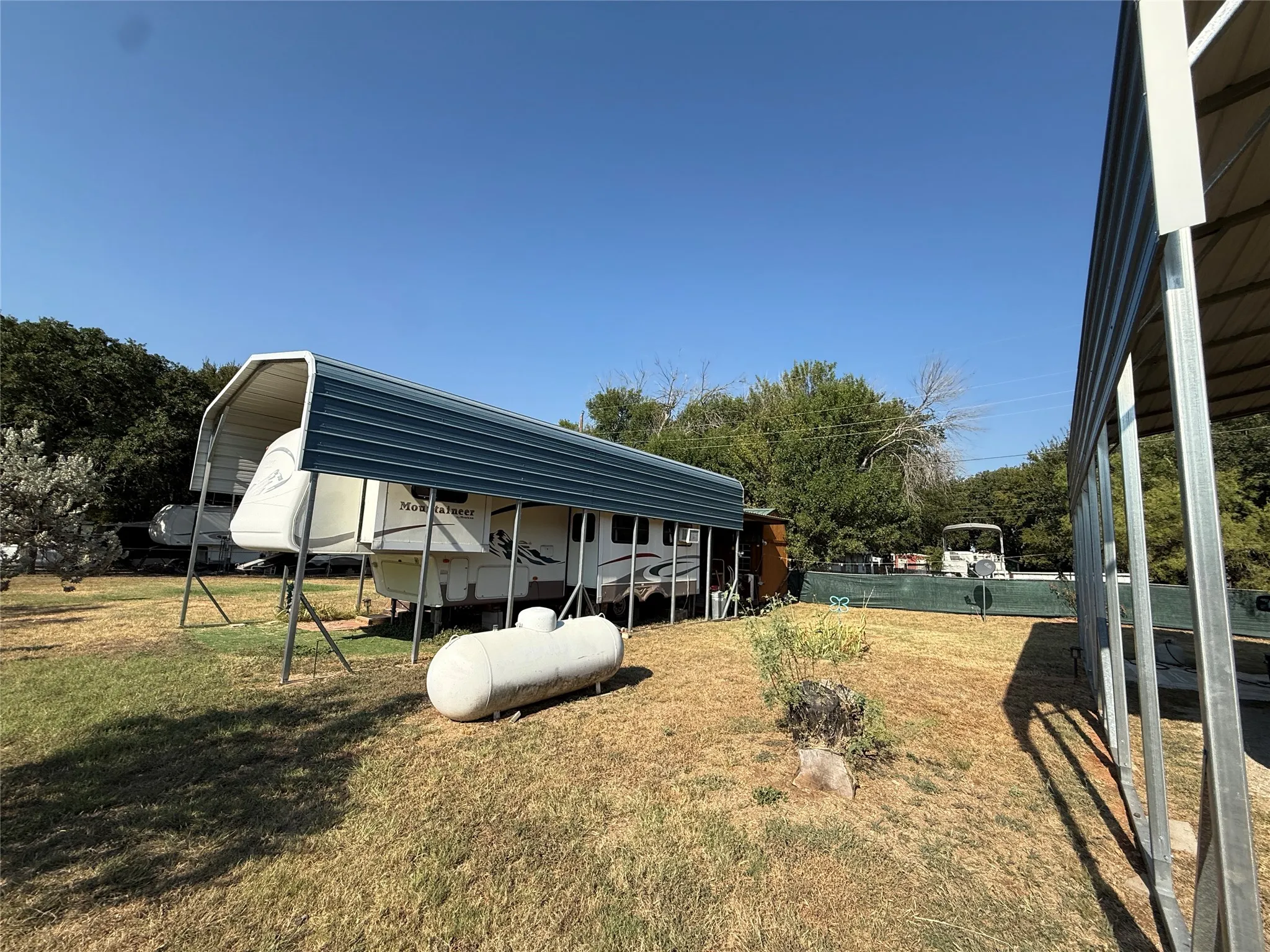 Single Family Residence For Sale in Comanche County , 45 Port Promontory Rd, Comanche, Texas 76442, 1 Bedroom, 1 Bathroom, Garage spaces, 0 Sqft, built in 2004, mls#21372553, Real Estate Agent in Comanche, Homes For Sale in Comanche county, Homes For Sale in Comanche, Realtor in Comanche Texas, Real Estate Brokerage Independent Realty Texas, Luminita Cordes Realtor
