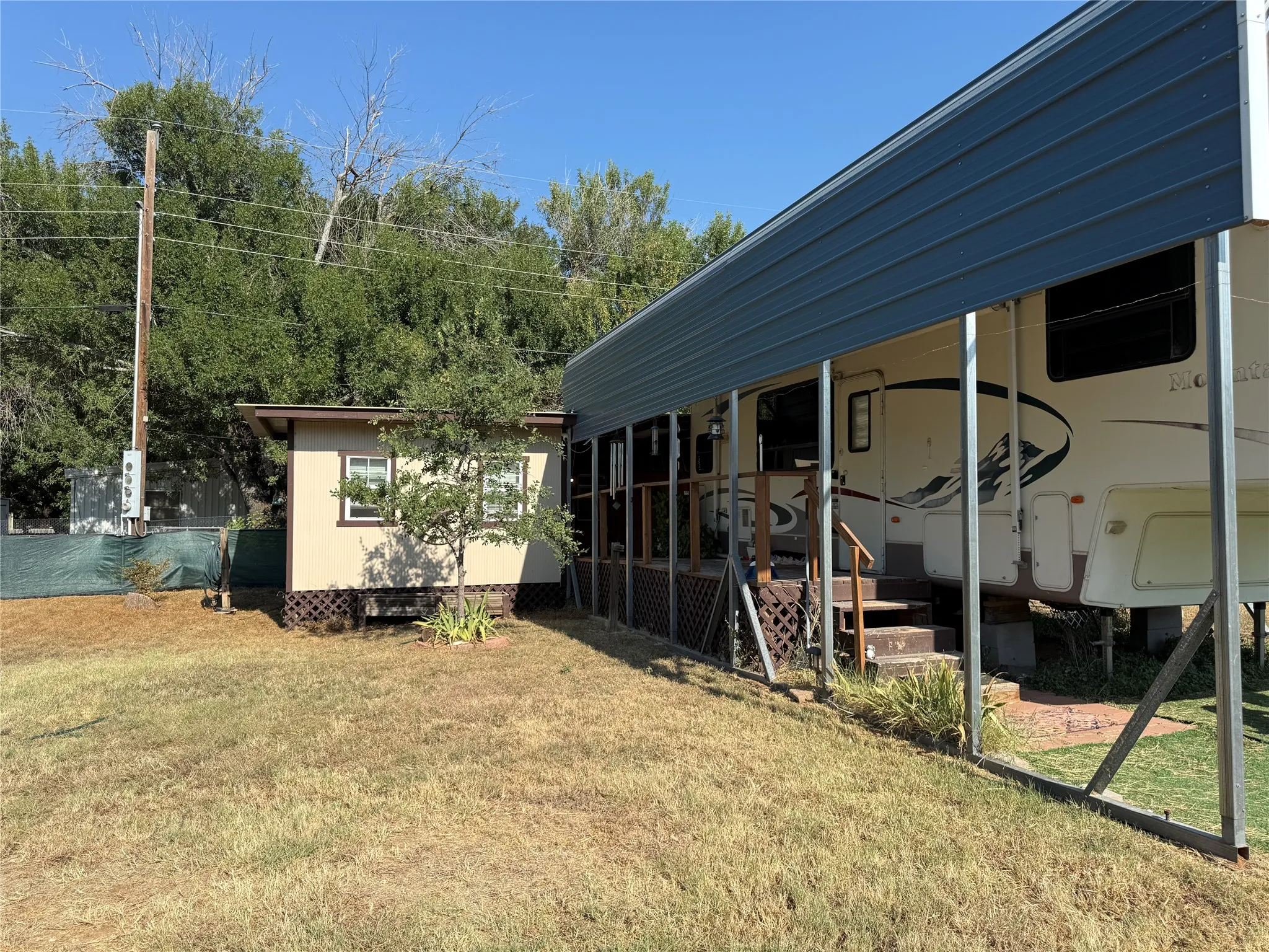 Single Family Residence For Sale in Comanche County , 45 Port Promontory Rd, Comanche, Texas 76442, 1 Bedroom, 1 Bathroom, Garage spaces, 0 Sqft, built in 2004, mls#21372553, Real Estate Agent in Comanche, Homes For Sale in Comanche county, Homes For Sale in Comanche, Realtor in Comanche Texas, Real Estate Brokerage Independent Realty Texas, Luminita Cordes Realtor