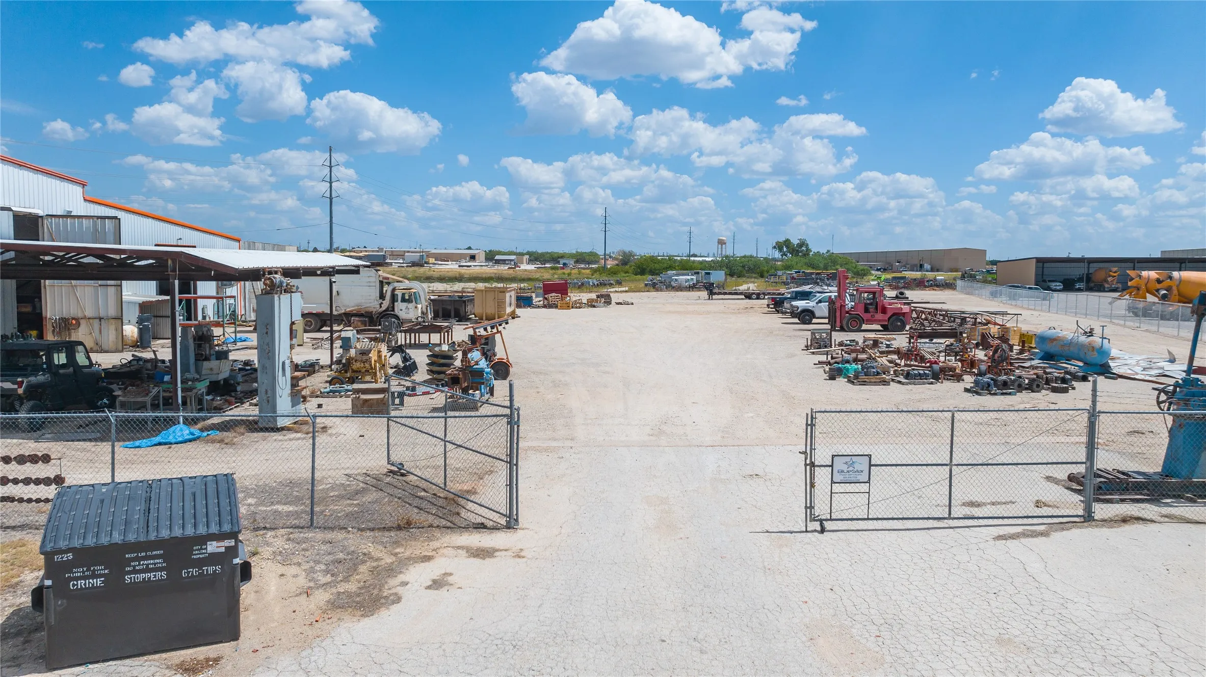 Industrial For Sale in Taylor County , 917 Oil Center Drive, Abilene, Texas 79601, 0, 0, Garage spaces, 0 Sqft, built in 1982, mls#21367899, Real Estate Agent in Abilene, Homes For Sale in Taylor county, Homes For Sale in Abilene, Realtor in Abilene Texas, Real Estate Brokerage Independent Realty Texas, Luminita Cordes Realtor