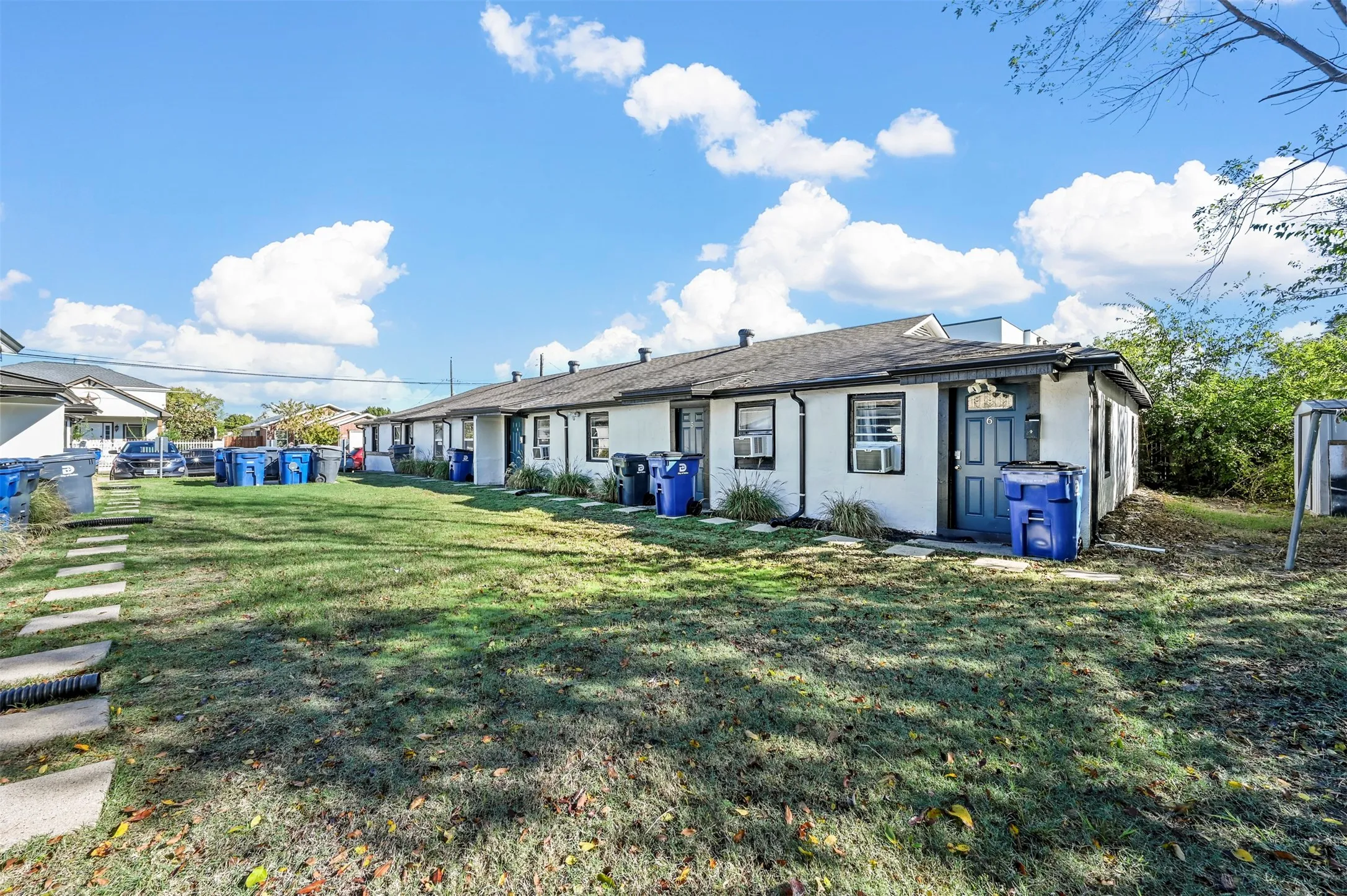 Apartment For Rent in Dallas County , 1914 Mcbroom Street 1, Dallas, Texas 75212, 1 Bedroom, 1 Bathroom, Garage spaces, 550 Sqft, built in 1949, mls#21372569, Real Estate Agent in Dallas, Homes For Rent in Dallas county, Homes For Rent in Dallas, Realtor in Dallas Texas, Real Estate Brokerage Independent Realty Texas, Luminita Cordes Realtor