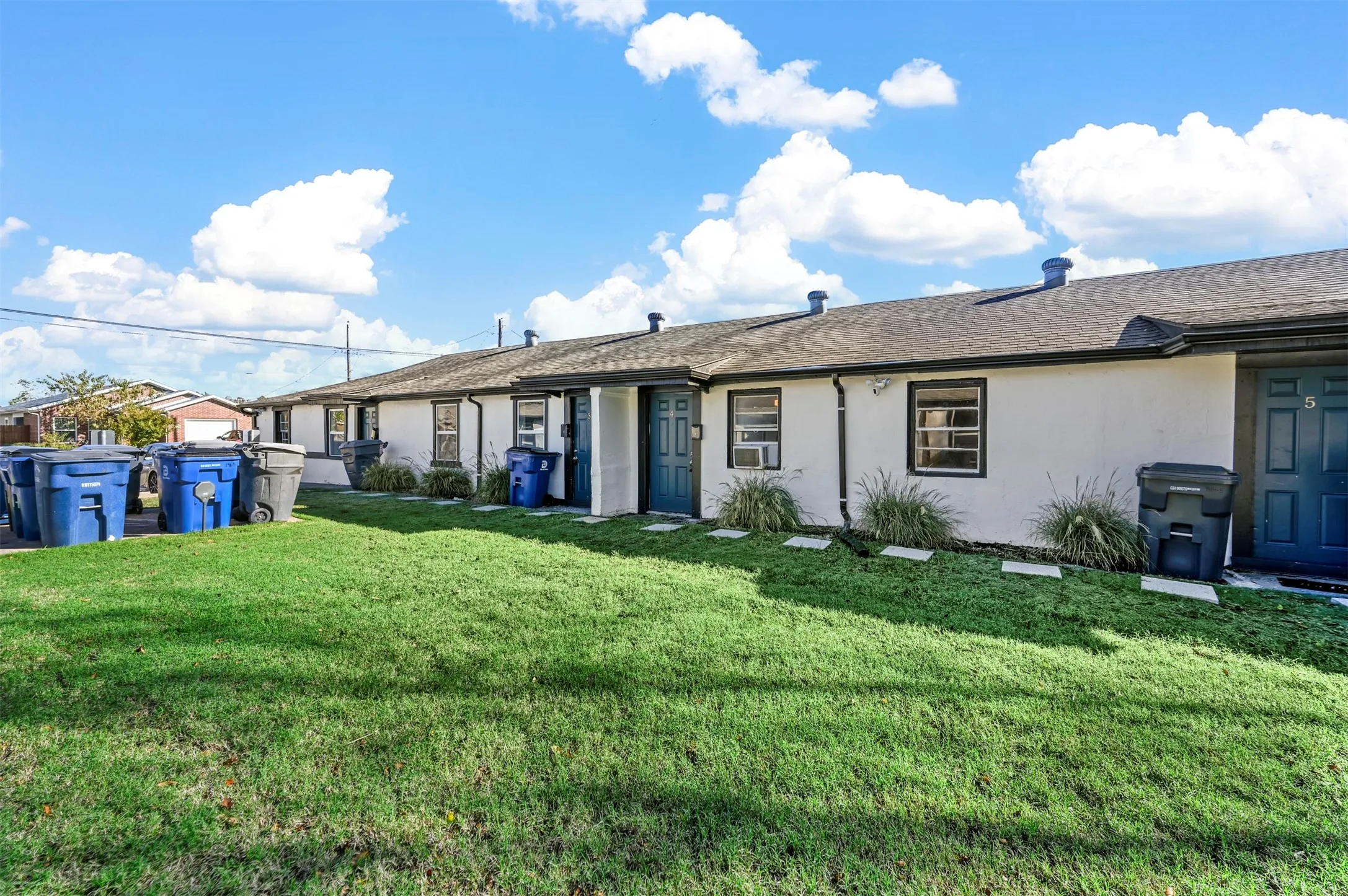 Apartment For Rent in Dallas County , 1914 Mcbroom Street 1, Dallas, Texas 75212, 1 Bedroom, 1 Bathroom, Garage spaces, 550 Sqft, built in 1949, mls#21372569, Real Estate Agent in Dallas, Homes For Rent in Dallas county, Homes For Rent in Dallas, Realtor in Dallas Texas, Real Estate Brokerage Independent Realty Texas, Luminita Cordes Realtor