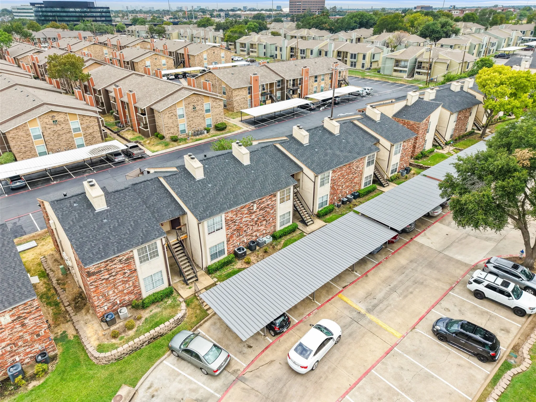 Condominium For Sale in Dallas County , 12482 Abrams Road 1003, Dallas, Texas 75243, 1 Bedroom, 1 Bathroom, Garage spaces, 778 Sqft, built in 1982, mls#21372006, Real Estate Agent in Dallas, Homes For Sale in Dallas county, Homes For Sale in Dallas, Realtor in Dallas Texas, Real Estate Brokerage Independent Realty Texas, Luminita Cordes Realtor