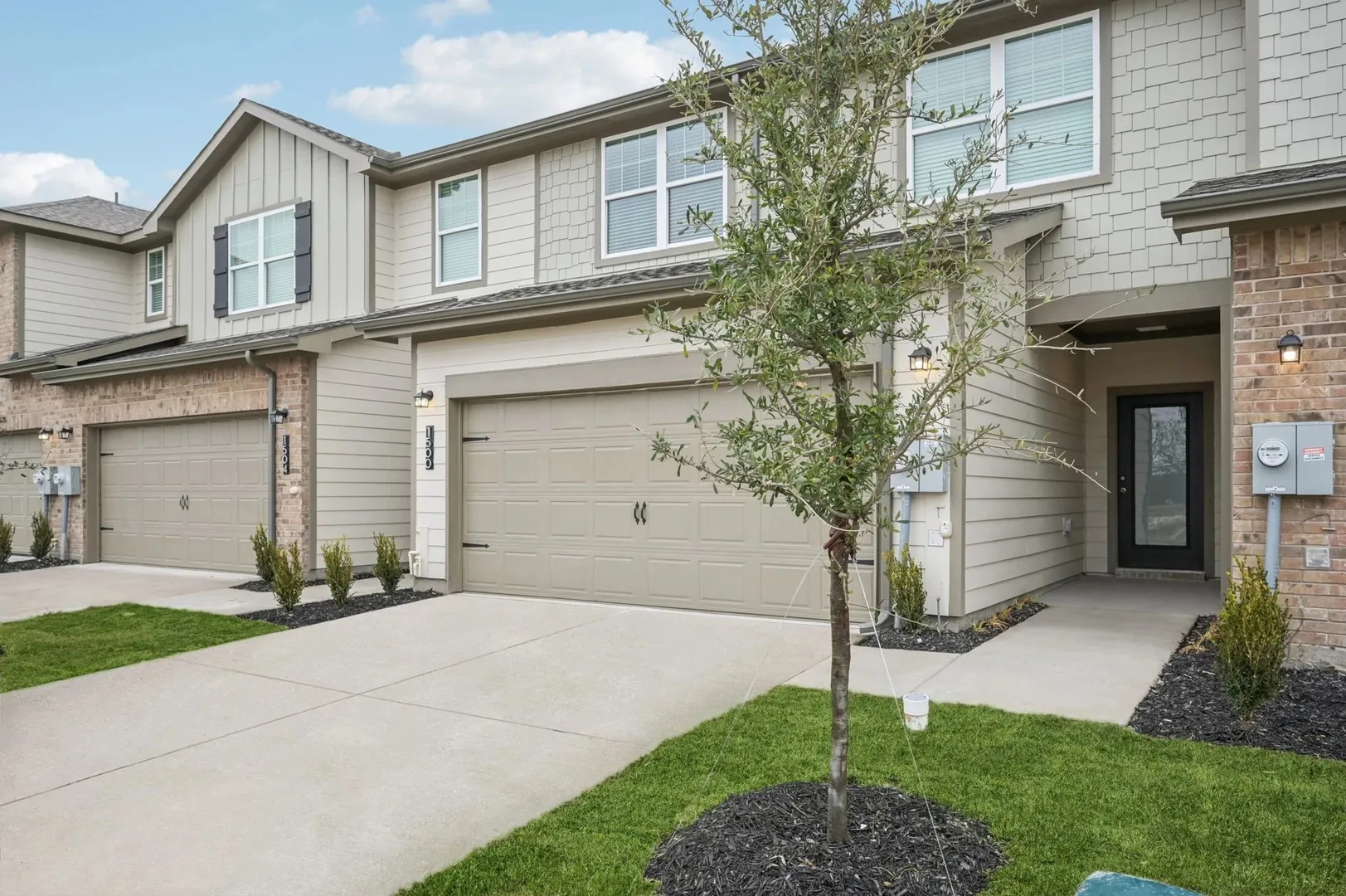 Townhouse For Sale in Dallas County , 936 Penrose Drive, Cedar Hill, Texas 75104, 3 Bedroom, 2 Bathroom, 2 Garage spaces, 1,502 Sqft, built in 2026, mls#21372571, Real Estate Agent in Cedar Hill, Homes For Sale in Dallas county, Homes For Sale in Cedar Hill, Realtor in Cedar Hill Texas, Real Estate Brokerage Independent Realty Texas, Luminita Cordes Realtor