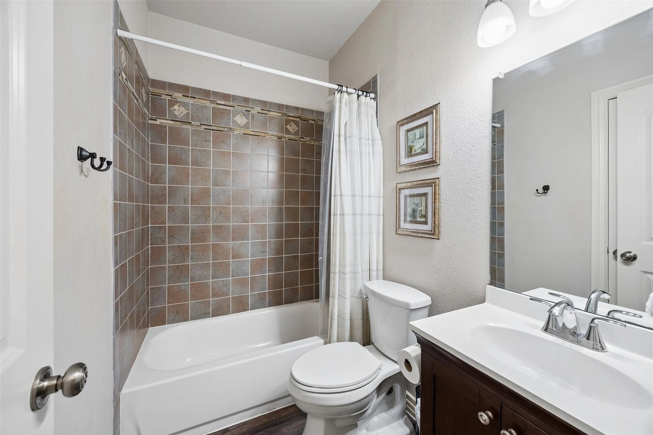 Upstairs Bath
