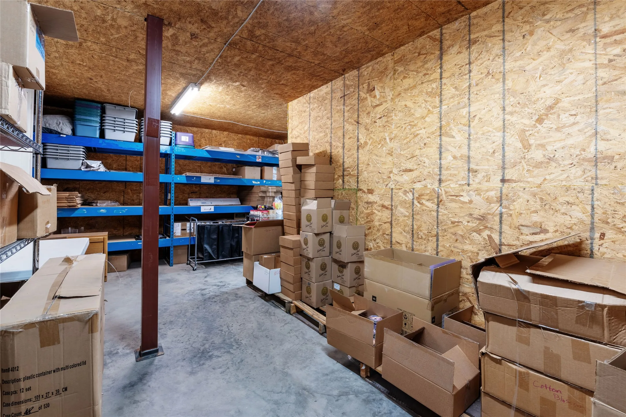 Mezzanine storage