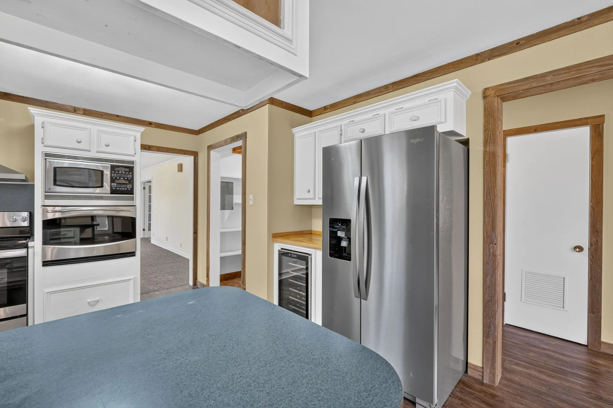Single Family Residence For Sale in Robertson County , 12434 Fm 937, Thornton, Texas 76687, 4 Bedroom, 3 Bathroom, 4 Garage spaces, 3,612 Sqft, built in 1963, mls#21372479, Real Estate Agent in Thornton, Homes For Sale in Robertson county, Homes For Sale in Thornton, Realtor in Thornton Texas, Real Estate Brokerage Independent Realty Texas, Luminita Cordes Realtor