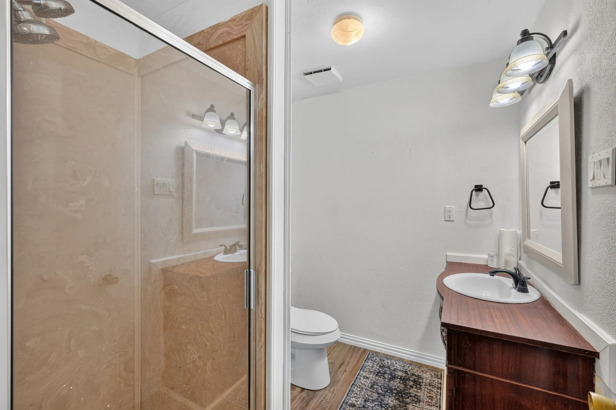 Single Family Residence For Sale in Robertson County , 12434 Fm 937, Thornton, Texas 76687, 4 Bedroom, 3 Bathroom, 4 Garage spaces, 3,612 Sqft, built in 1963, mls#21372479, Real Estate Agent in Thornton, Homes For Sale in Robertson county, Homes For Sale in Thornton, Realtor in Thornton Texas, Real Estate Brokerage Independent Realty Texas, Luminita Cordes Realtor