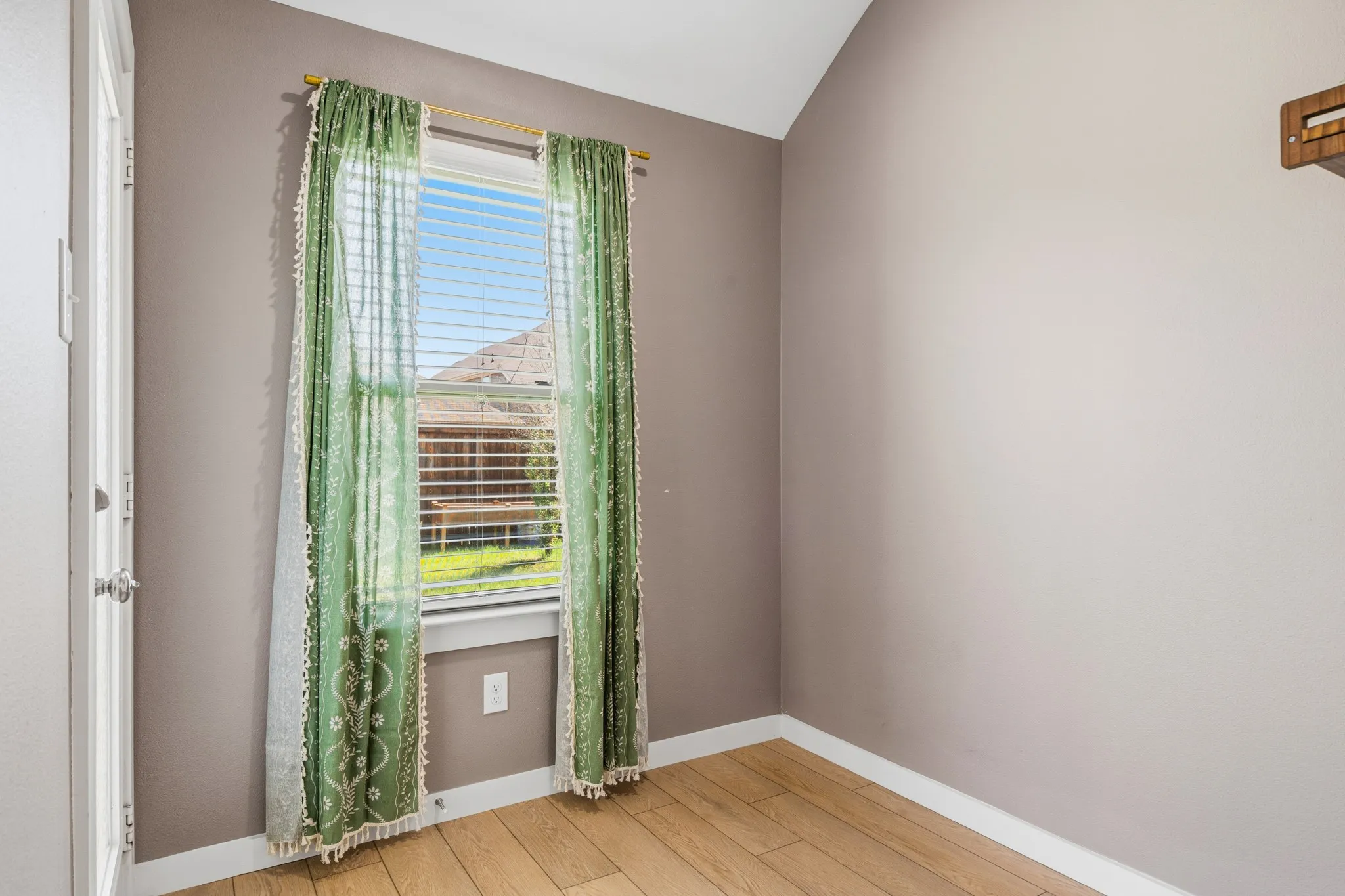 Cute little nook tucked near the back is perfect for a small desk, reading corner with more natural light...or even the ideal pet retreat!