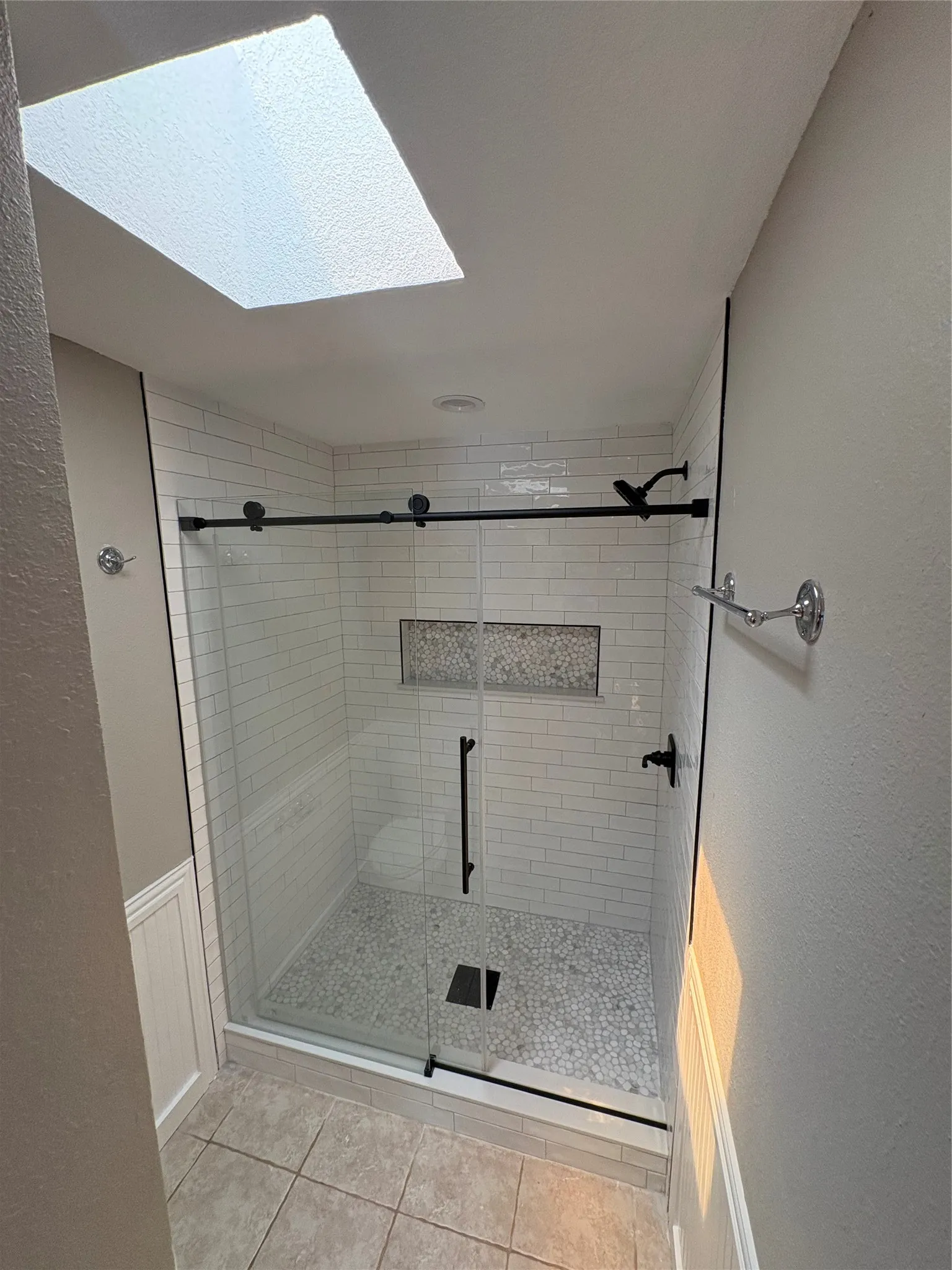 Single Family Residence For Rent in Denton County , 2710 Vistaview Drive, Corinth, Texas 76210, 4 Bedroom, 2 Bathroom, 2 Garage spaces, 1,820 Sqft, built in 1986, mls#21371146, Real Estate Agent in Corinth, Homes For Rent in Denton county, Homes For Rent in Corinth, Realtor in Corinth Texas, Real Estate Brokerage Independent Realty Texas, Luminita Cordes Realtor