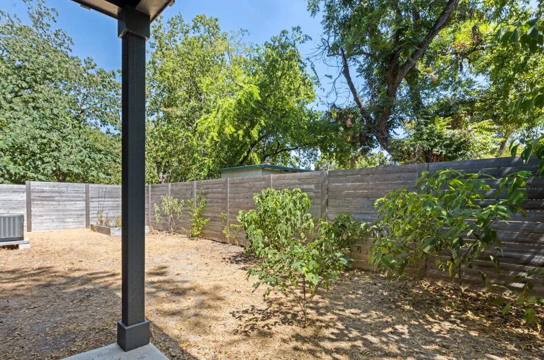 Single Family Residence For Sale in Travis County , 1042 Rosemont Street 2, Austin, Texas 78723, 2 Bedroom, 3 Bathroom, Garage spaces, 2,536 Sqft, built in 2022, mls#21372066, Real Estate Agent in Austin, Homes For Sale in Travis county, Homes For Sale in Austin, Realtor in Austin Texas, Real Estate Brokerage Independent Realty Texas, Luminita Cordes Realtor