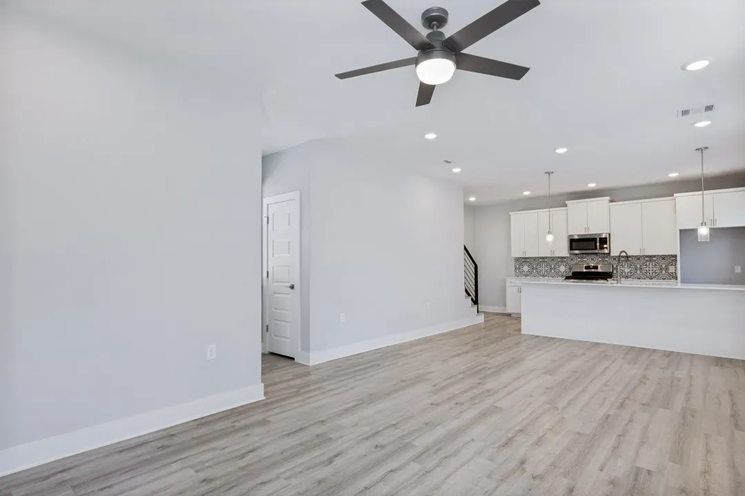 Single Family Residence For Sale in Travis County , 1042 Rosemont Street 2, Austin, Texas 78723, 2 Bedroom, 3 Bathroom, Garage spaces, 2,536 Sqft, built in 2022, mls#21372066, Real Estate Agent in Austin, Homes For Sale in Travis county, Homes For Sale in Austin, Realtor in Austin Texas, Real Estate Brokerage Independent Realty Texas, Luminita Cordes Realtor