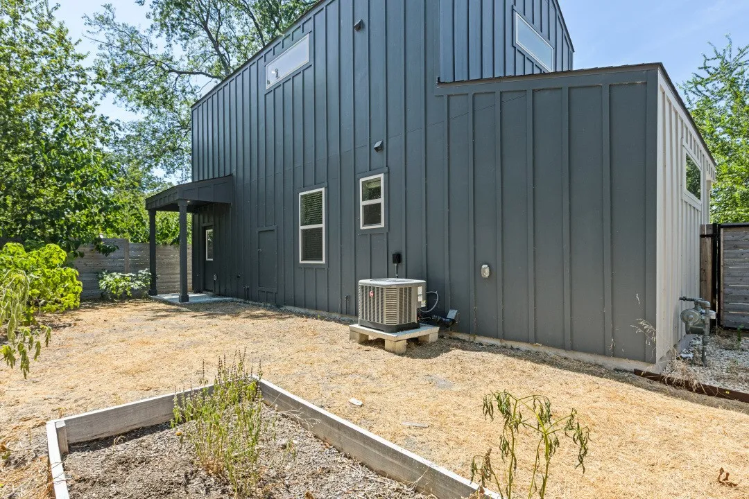 Single Family Residence For Sale in Travis County , 1042 Rosemont Street 2, Austin, Texas 78723, 2 Bedroom, 3 Bathroom, Garage spaces, 2,536 Sqft, built in 2022, mls#21372066, Real Estate Agent in Austin, Homes For Sale in Travis county, Homes For Sale in Austin, Realtor in Austin Texas, Real Estate Brokerage Independent Realty Texas, Luminita Cordes Realtor