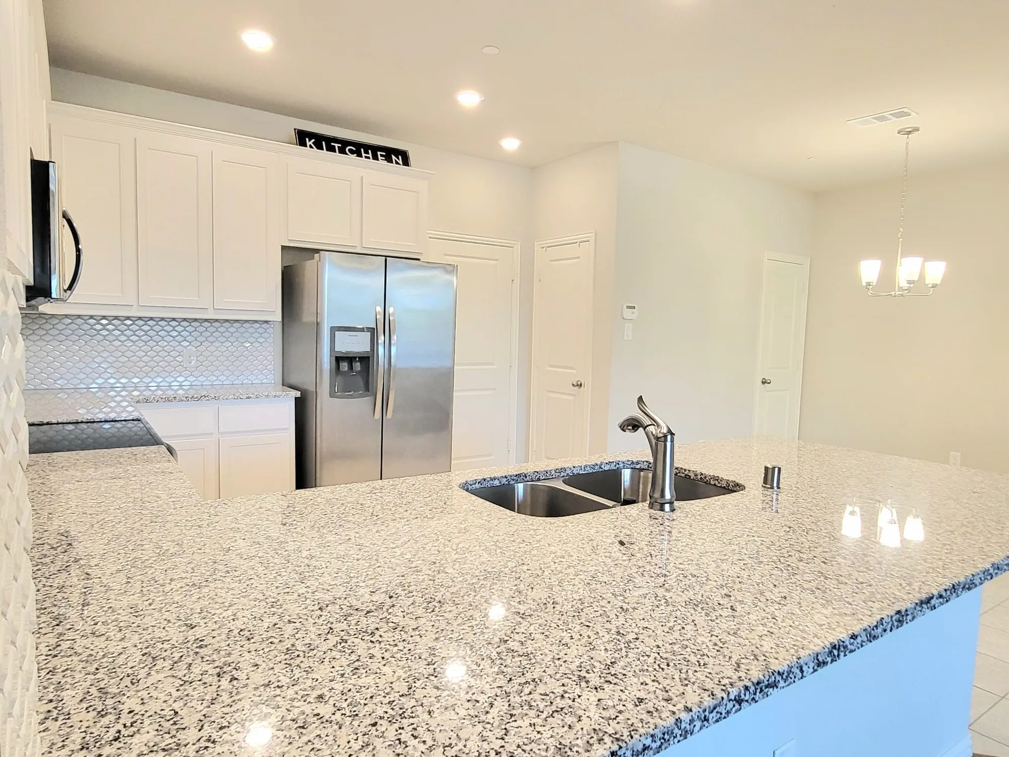 Townhouse For Rent in Denton County , 829 Ben Lane, Lewisville, Texas 75056, 3 Bedroom, 3 Bathroom, 2 Garage spaces, 1,714 Sqft, built in 2019, mls#21372483, Real Estate Agent in Lewisville, Homes For Rent in Denton county, Homes For Rent in Lewisville, Realtor in Lewisville Texas, Real Estate Brokerage Independent Realty Texas, Luminita Cordes Realtor