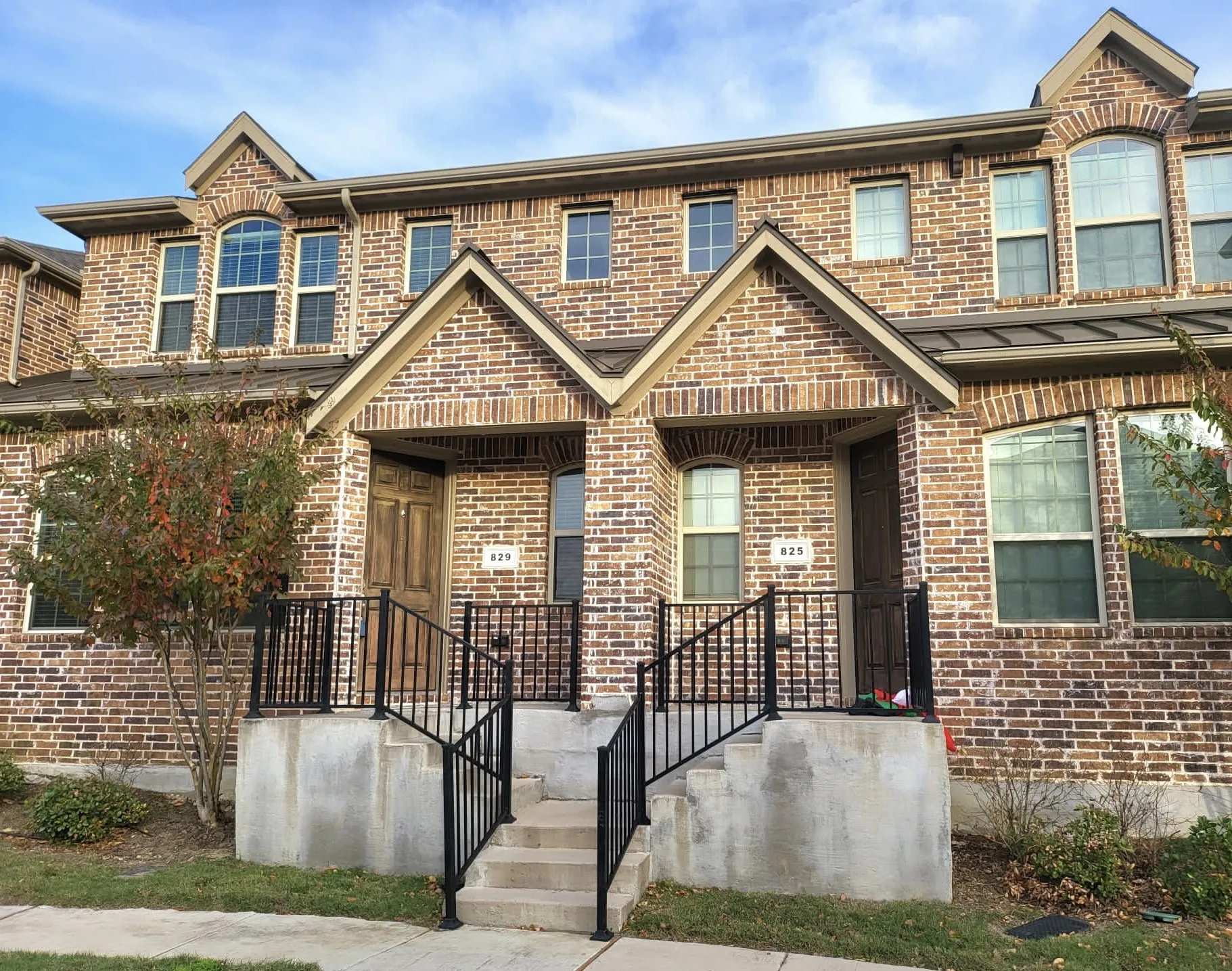 Townhouse For Rent in Denton County , 829 Ben Lane, Lewisville, Texas 75056, 3 Bedroom, 3 Bathroom, 2 Garage spaces, 1,714 Sqft, built in 2019, mls#21372483, Real Estate Agent in Lewisville, Homes For Rent in Denton county, Homes For Rent in Lewisville, Realtor in Lewisville Texas, Real Estate Brokerage Independent Realty Texas, Luminita Cordes Realtor
