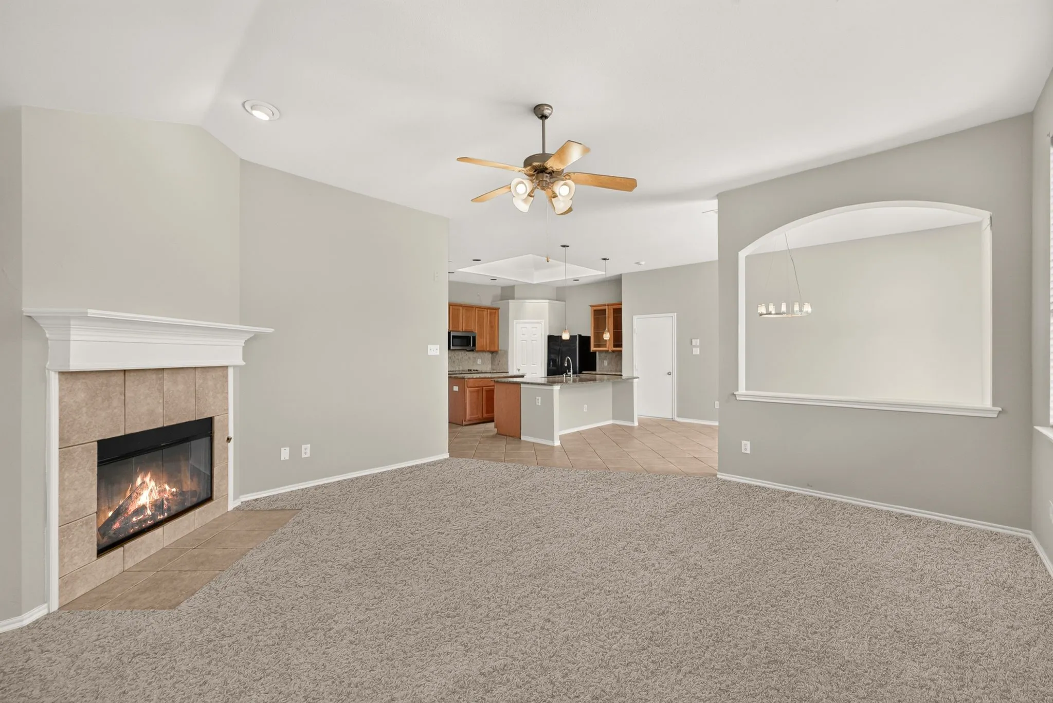 Single Family Residence For Sale in Collin County , 9761 Snowberry Drive, Frisco, Texas 75035, 4 Bedroom, 2 Bathroom, 2 Garage spaces, 2,532 Sqft, built in 2004, mls#21372264, Real Estate Agent in Frisco, Homes For Sale in Collin county, Homes For Sale in Frisco, Realtor in Frisco Texas, Real Estate Brokerage Independent Realty Texas, Luminita Cordes Realtor