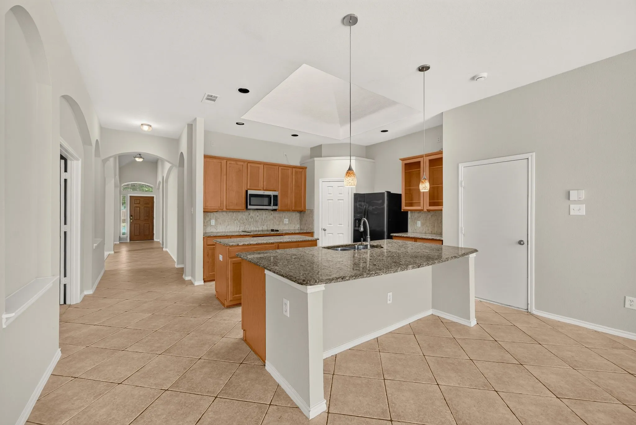 Single Family Residence For Sale in Collin County , 9761 Snowberry Drive, Frisco, Texas 75035, 4 Bedroom, 2 Bathroom, 2 Garage spaces, 2,532 Sqft, built in 2004, mls#21372264, Real Estate Agent in Frisco, Homes For Sale in Collin county, Homes For Sale in Frisco, Realtor in Frisco Texas, Real Estate Brokerage Independent Realty Texas, Luminita Cordes Realtor