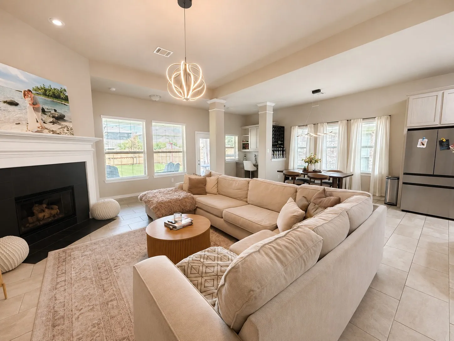 Single Family Residence For Rent in Dallas County , 7015 Chackbay Lane, Dallas, Texas 75227, 4 Bedroom, 2 Bathroom, 2 Garage spaces, 2,403 Sqft, built in 2012, mls#21372603, Real Estate Agent in Dallas, Homes For Rent in Dallas county, Homes For Rent in Dallas, Realtor in Dallas Texas, Real Estate Brokerage Independent Realty Texas, Luminita Cordes Realtor