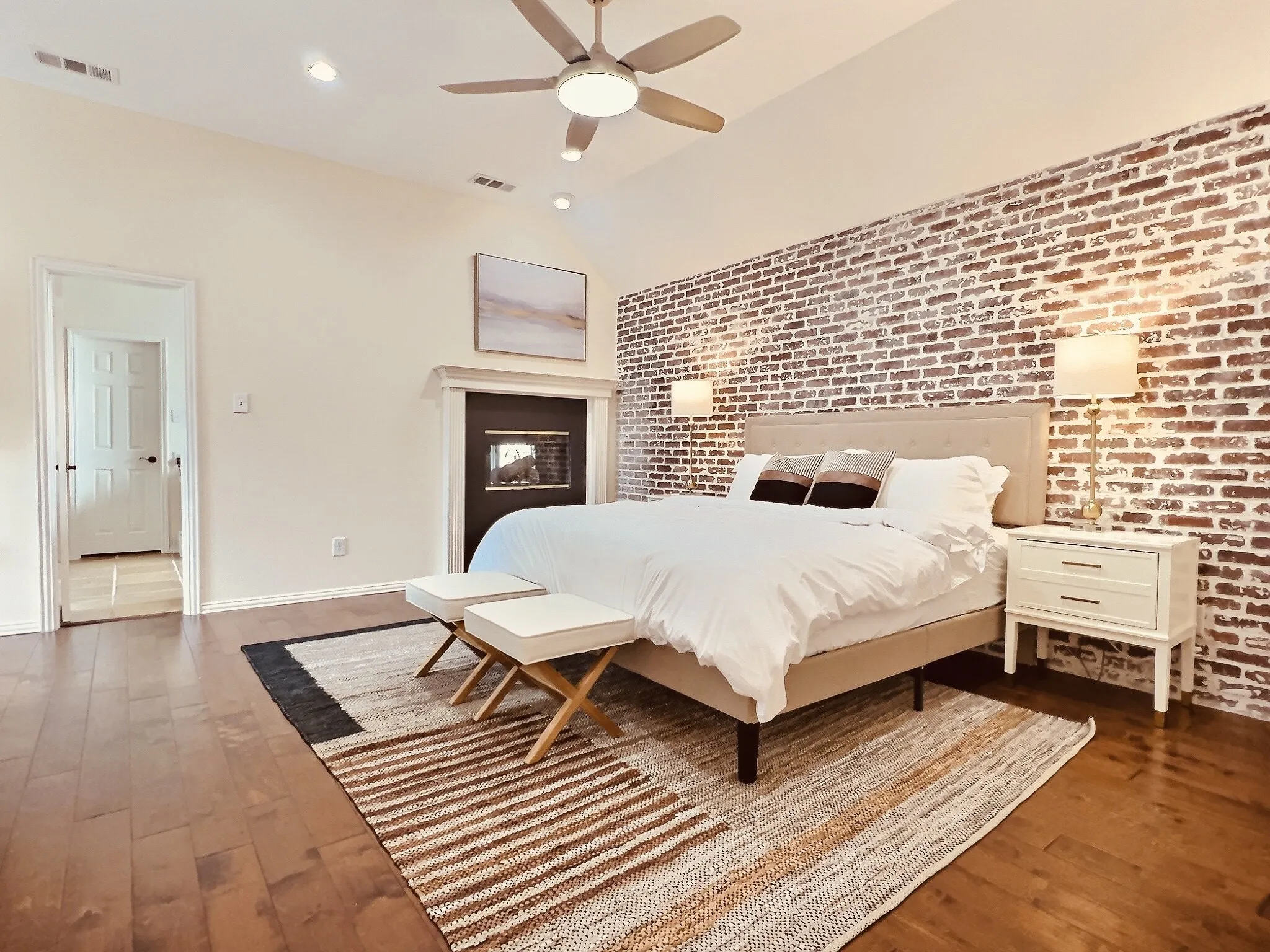 Single Family Residence For Sale in Dallas County , 1710 Clydesdale Court, Rowlett, Texas 75088, 5 Bedroom, 4 Bathroom, 2 Garage spaces, 2,772 Sqft, built in 1992, mls#21372564, Real Estate Agent in Rowlett, Homes For Sale in Dallas county, Homes For Sale in Rowlett, Realtor in Rowlett Texas, Real Estate Brokerage Independent Realty Texas, Luminita Cordes Realtor