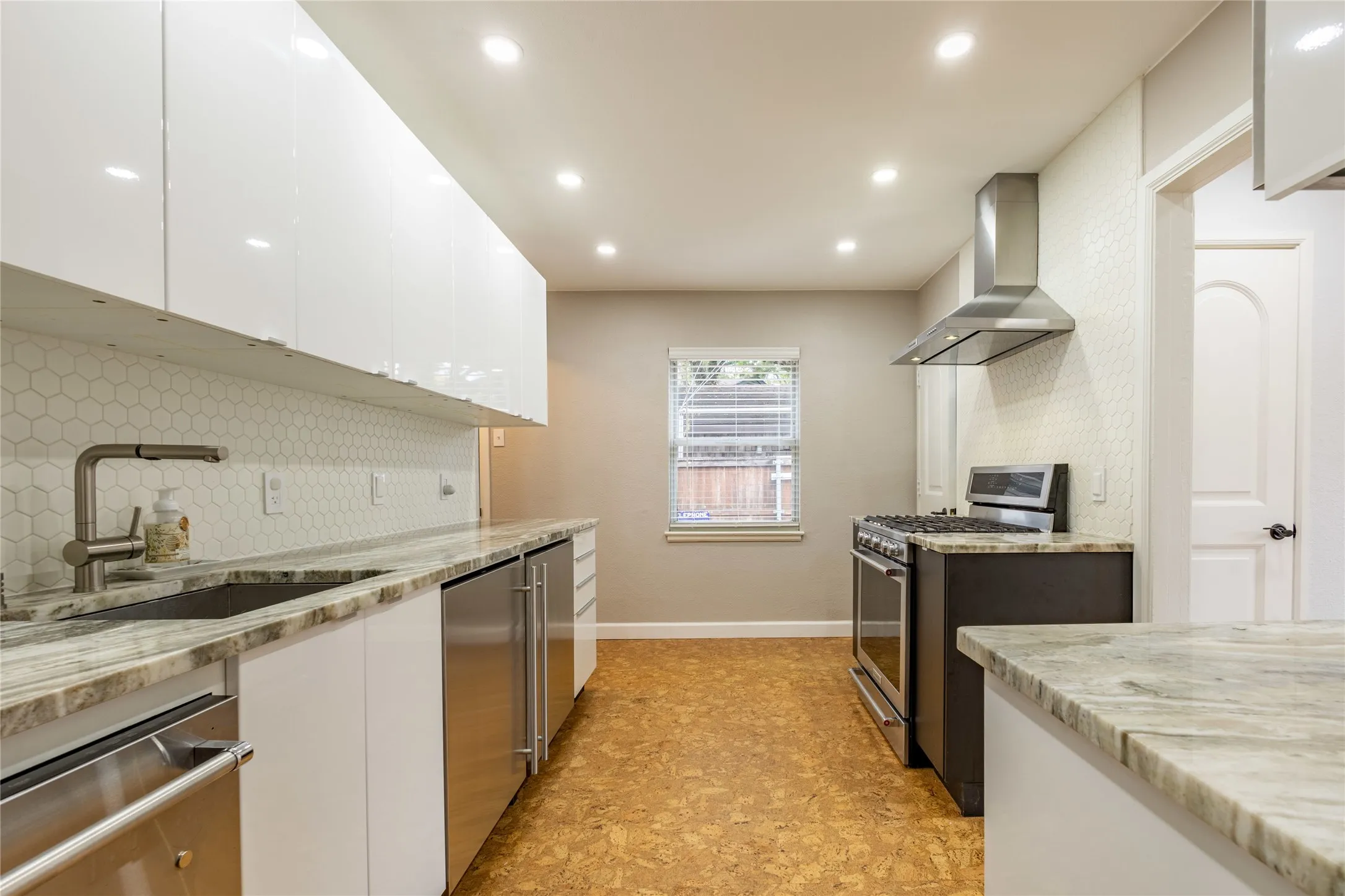 Great cabinet space