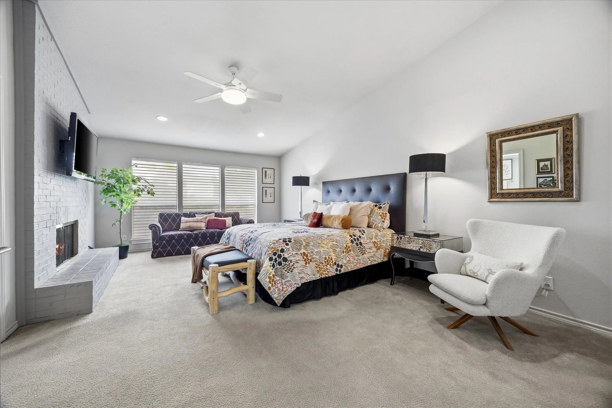 Townhouse For Sale in Dallas County , 12277 Montego Plaza, Dallas, Texas 75230, 3 Bedroom, 3 Bathroom, 2 Garage spaces, 2,297 Sqft, built in 1981, mls#21370413, Real Estate Agent in Dallas, Homes For Sale in Dallas county, Homes For Sale in Dallas, Realtor in Dallas Texas, Real Estate Brokerage Independent Realty Texas, Luminita Cordes Realtor