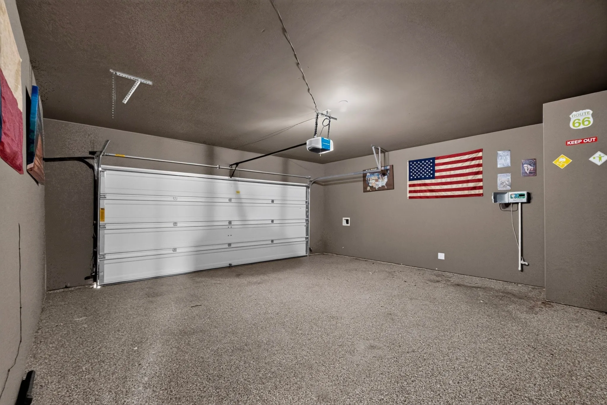 Single Family Residence For Sale in Denton County , 4808 Beaver Creek Avenue, Denton, Texas 76207, 5 Bedroom, 3 Bathroom, 2 Garage spaces, 2,991 Sqft, built in 2018, mls#21367239, Real Estate Agent in Denton, Homes For Sale in Denton county, Homes For Sale in Denton, Realtor in Denton Texas, Real Estate Brokerage Independent Realty Texas, Luminita Cordes Realtor