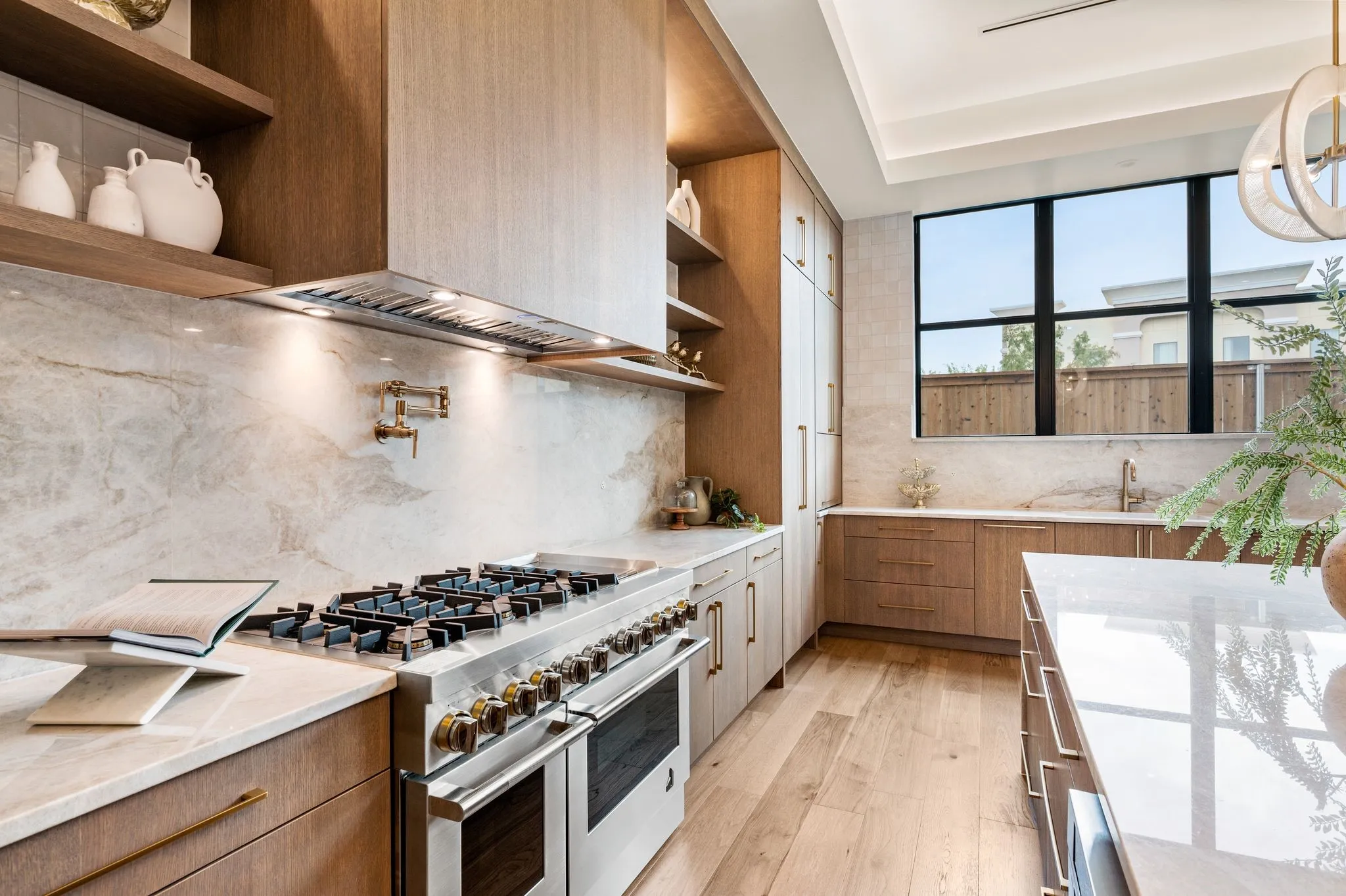 Townhouse For Sale in Tarrant County , 101 Beldonia Court, Trophy Club, Texas 76262, 4 Bedroom, 4 Bathroom, 2 Garage spaces, 4,471 Sqft, built in 2026, mls#21372554, Real Estate Agent in Trophy Club, Homes For Sale in Tarrant county, Homes For Sale in Trophy Club, Realtor in Trophy Club Texas, Real Estate Brokerage Independent Realty Texas, Luminita Cordes Realtor