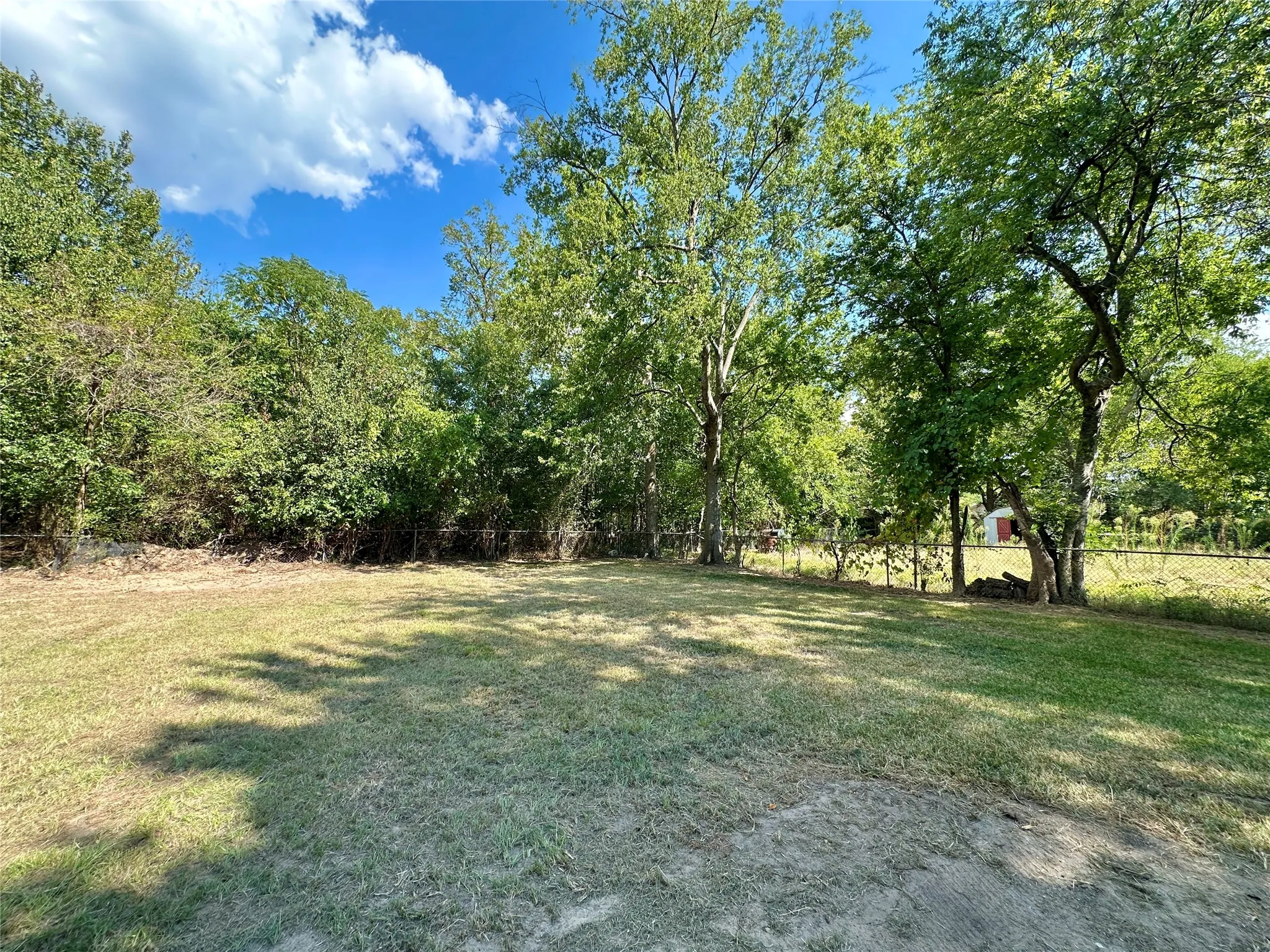 Single Family Residence For Sale in Hopkins County , 112 Morris Drive, Sulphur Springs, Texas 75482, 4 Bedroom, 2 Bathroom, Garage spaces, 1,626 Sqft, built in 1956, mls#21371819, Real Estate Agent in Sulphur Springs, Homes For Sale in Hopkins county, Homes For Sale in Sulphur Springs, Realtor in Sulphur Springs Texas, Real Estate Brokerage Independent Realty Texas, Luminita Cordes Realtor