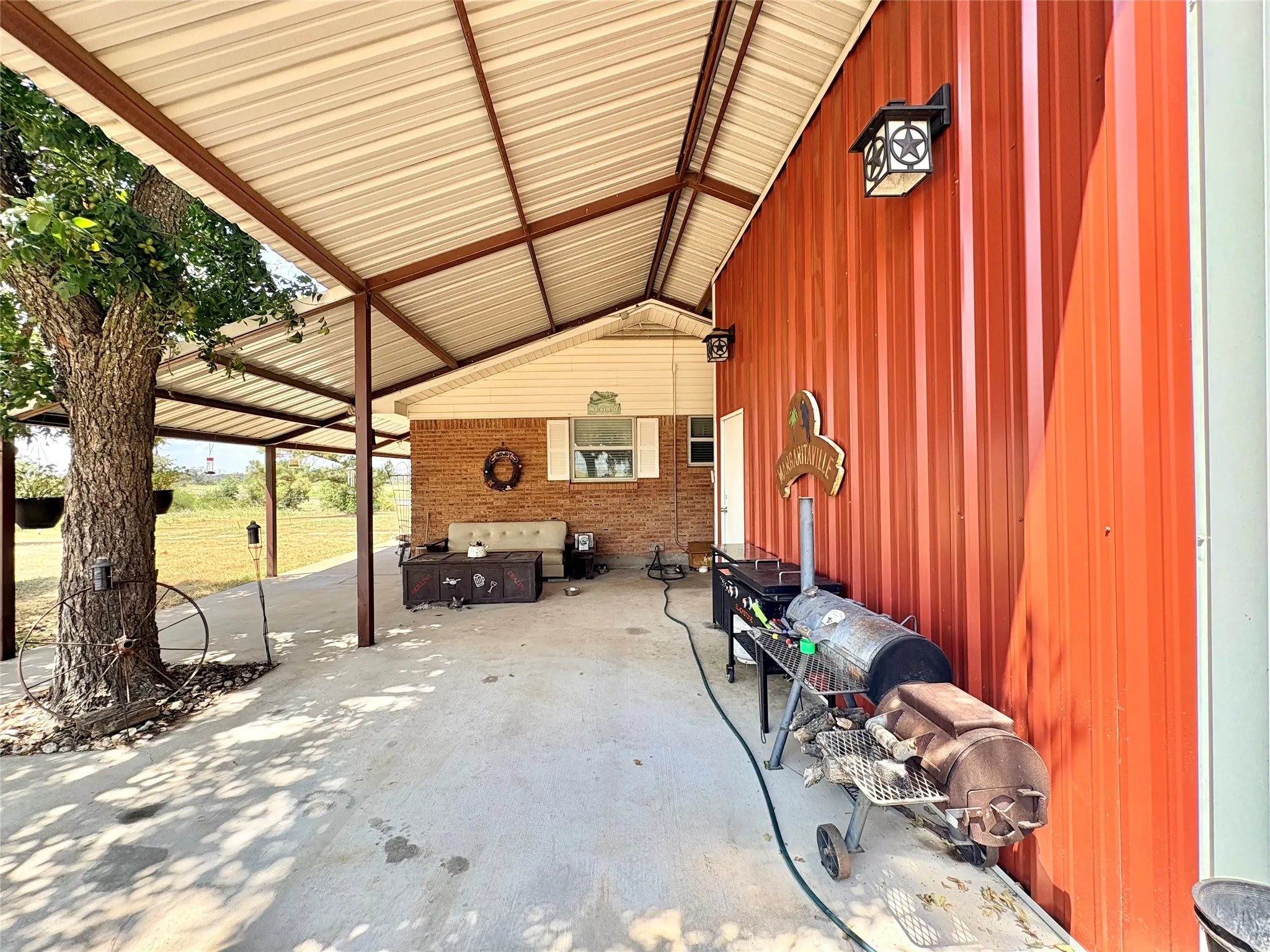 Farm For Sale in Eastland County , 325 Highway 2563, Eastland, Texas 76448, 3 Bedroom, 2 Bathroom, 2 Garage spaces, 2,272 Sqft, built in 1967, mls#21372633, Real Estate Agent in Eastland, Homes For Sale in Eastland county, Homes For Sale in Eastland, Realtor in Eastland Texas, Real Estate Brokerage Independent Realty Texas, Luminita Cordes Realtor