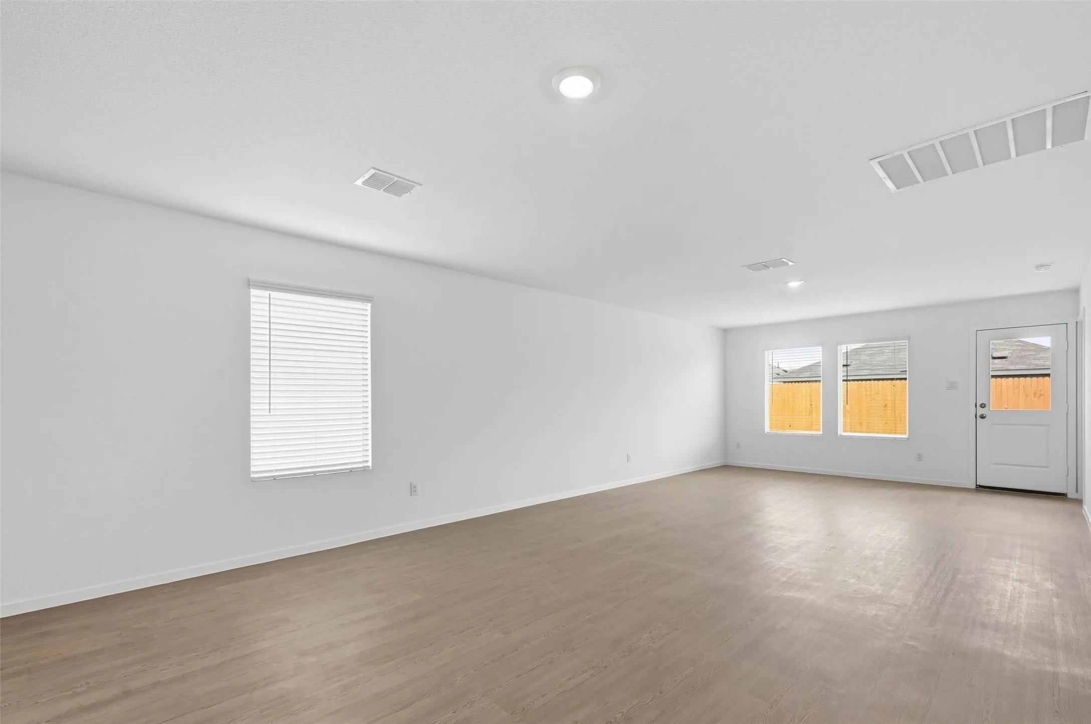 Single Family Residence For Rent in Collin County , 6509 Glade Street, Princeton, Texas 75407, 4 Bedroom, 2 Bathroom, 2 Garage spaces, 1,600 Sqft, built in 2026, mls#21372634, Real Estate Agent in Princeton, Homes For Rent in Collin county, Homes For Rent in Princeton, Realtor in Princeton Texas, Real Estate Brokerage Independent Realty Texas, Luminita Cordes Realtor