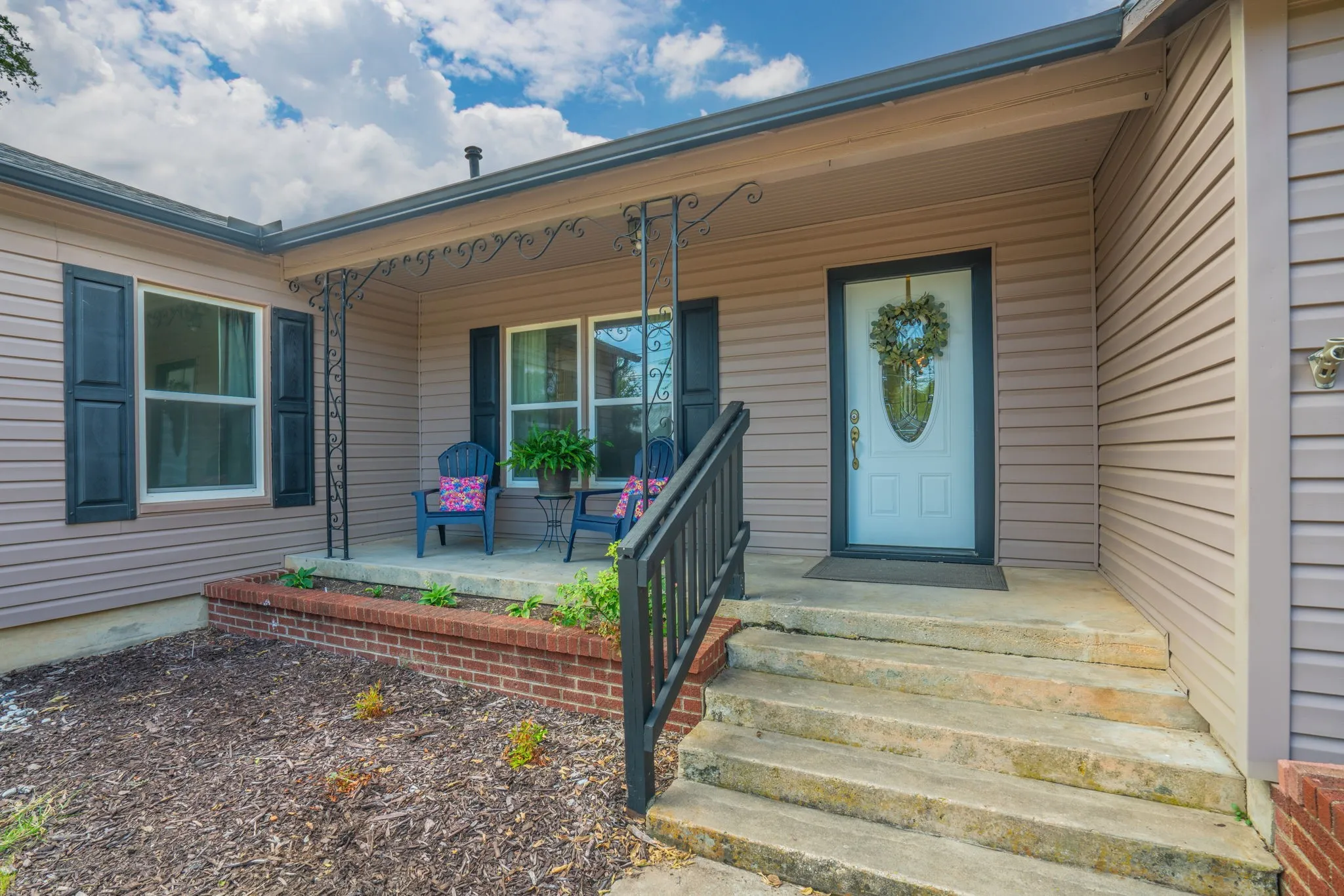 Single Family Residence For Sale in Parker County , 403 Norton Street, Weatherford, Texas 76086, 3 Bedroom, 2 Bathroom, Garage spaces, 1,456 Sqft, built in 0, mls#21370791, Real Estate Agent in Weatherford, Homes For Sale in Parker county, Homes For Sale in Weatherford, Realtor in Weatherford Texas, Real Estate Brokerage Independent Realty Texas, Luminita Cordes Realtor